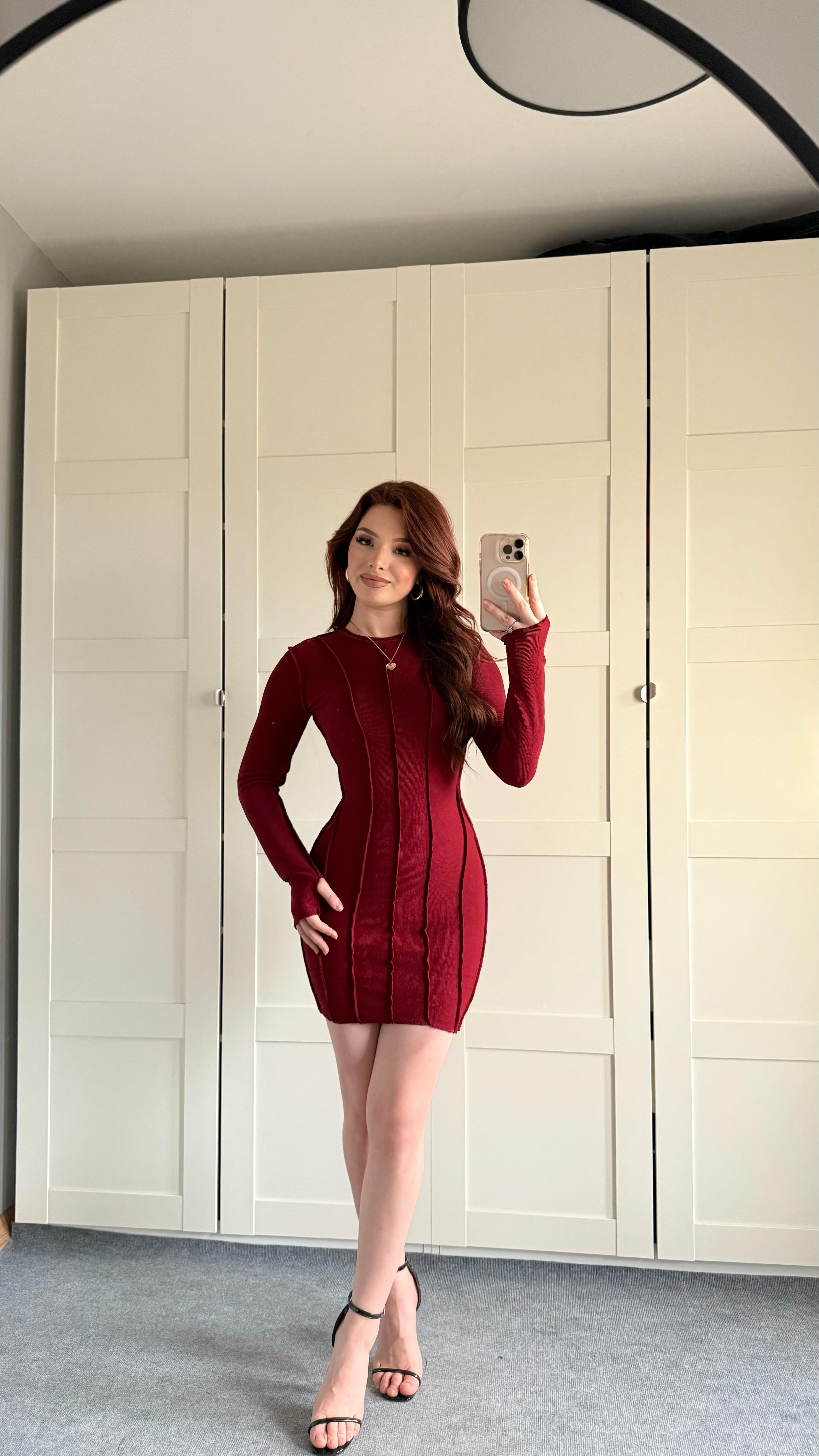 Parmak geçirmeli Fitilli Mini Elbise Bordo