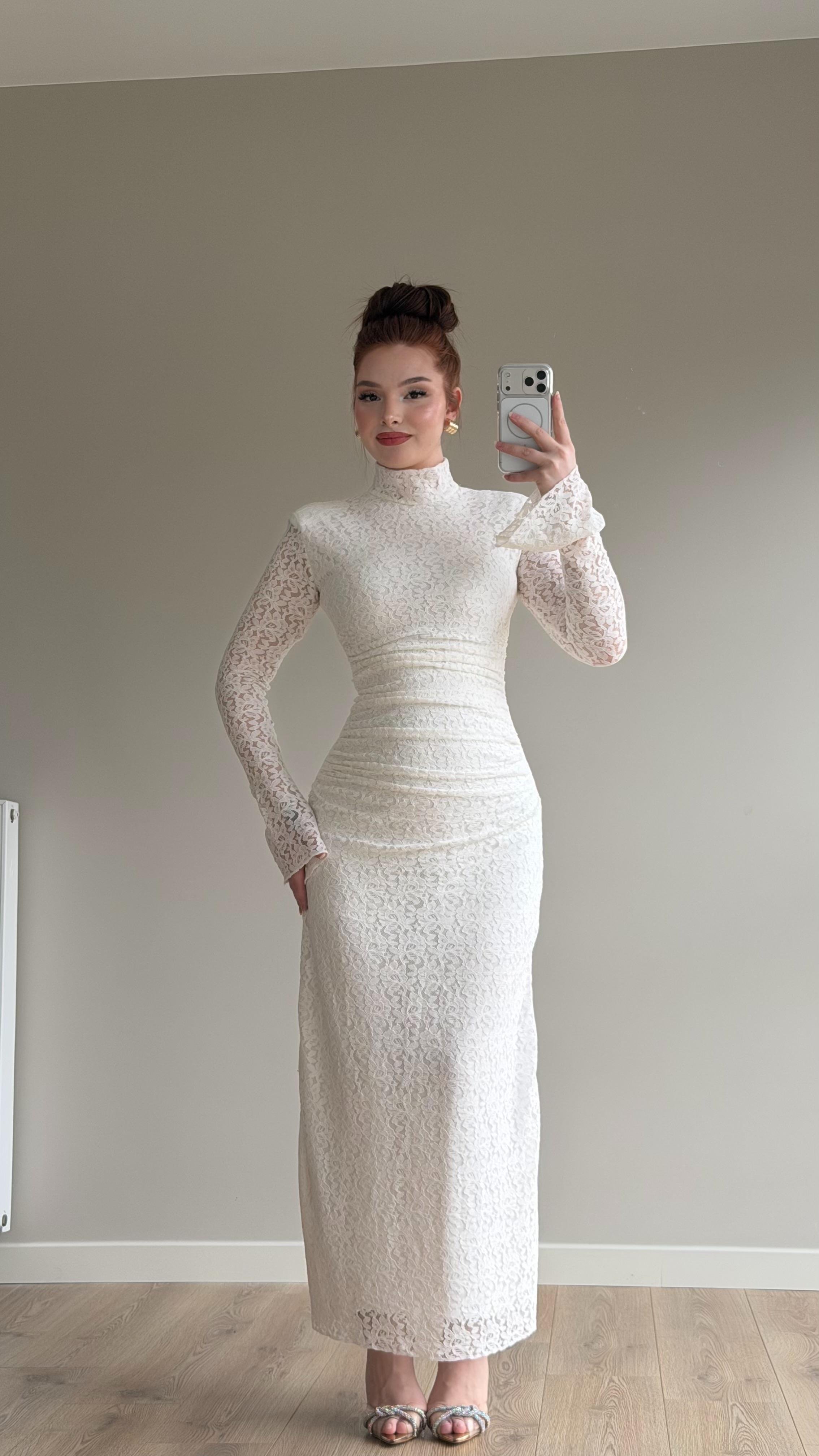 Peach Dantel Basıc Elbise Beyaz