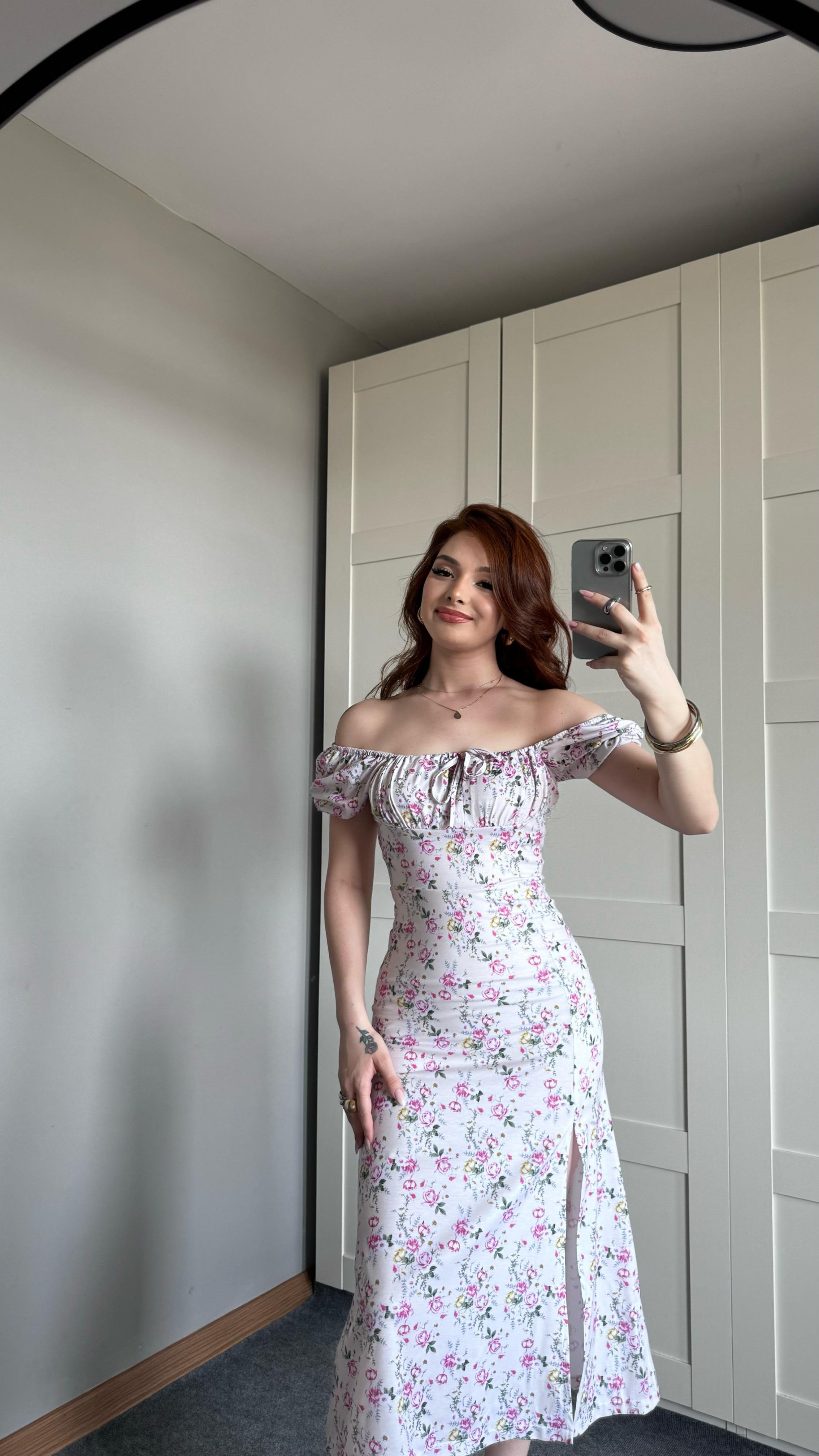 Polly Bej Pembe Çiçekli Elbise