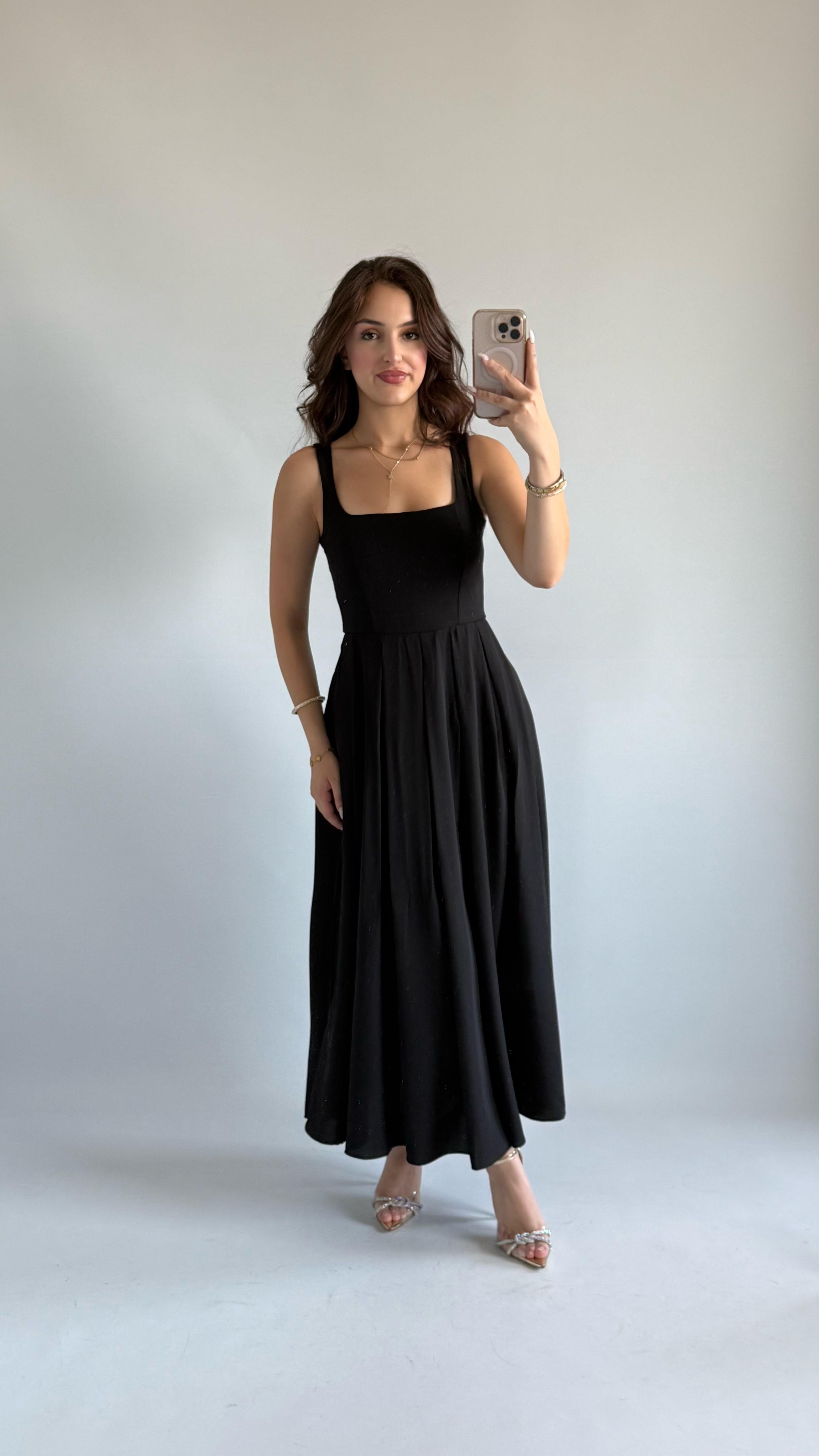 Samira Kare Yaka Elbise Siyah 