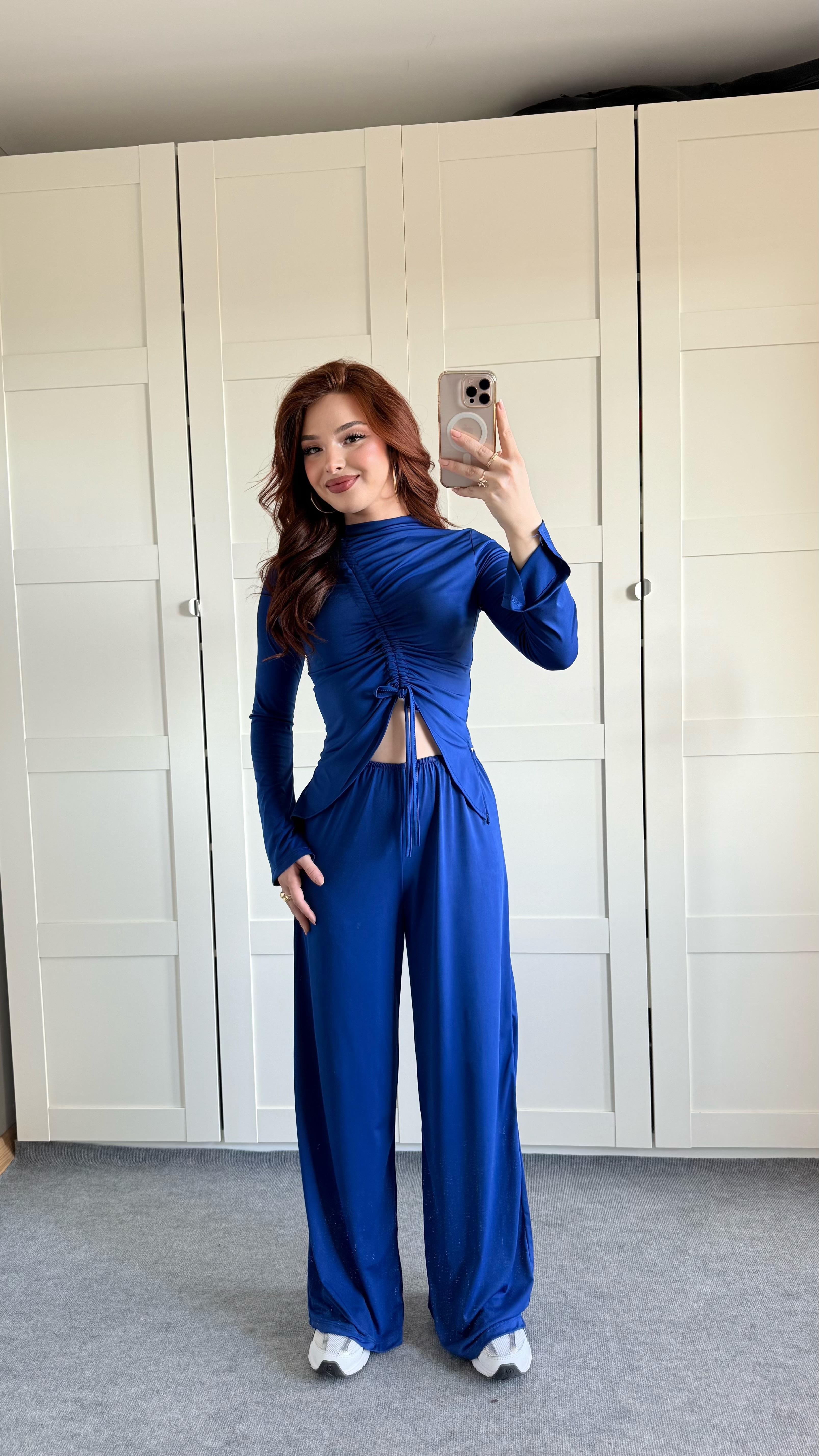 Sandy Büzgülü Takım Saks