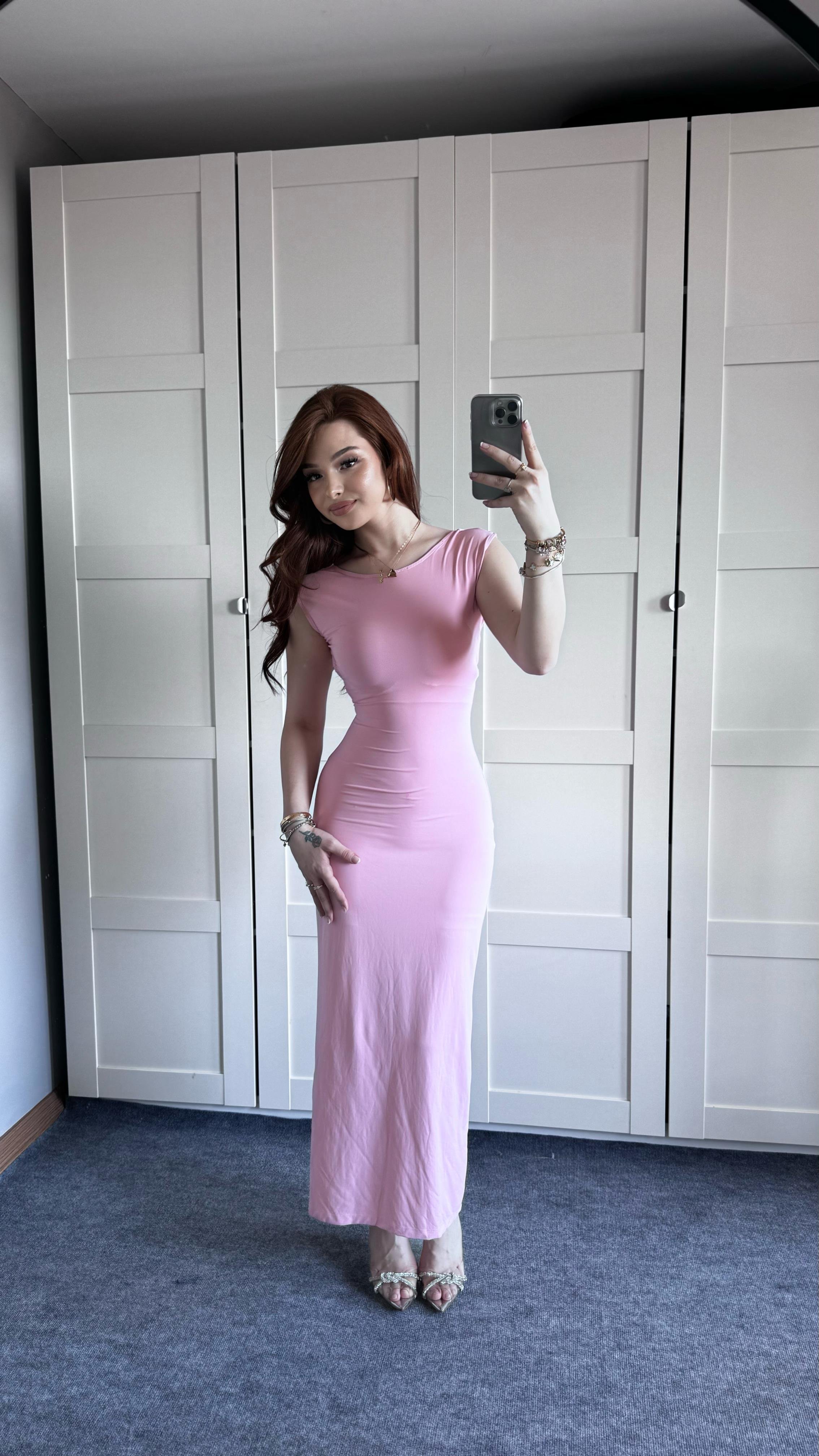 Sırt Dekolteli Pembe Kısa Kol Elbise 