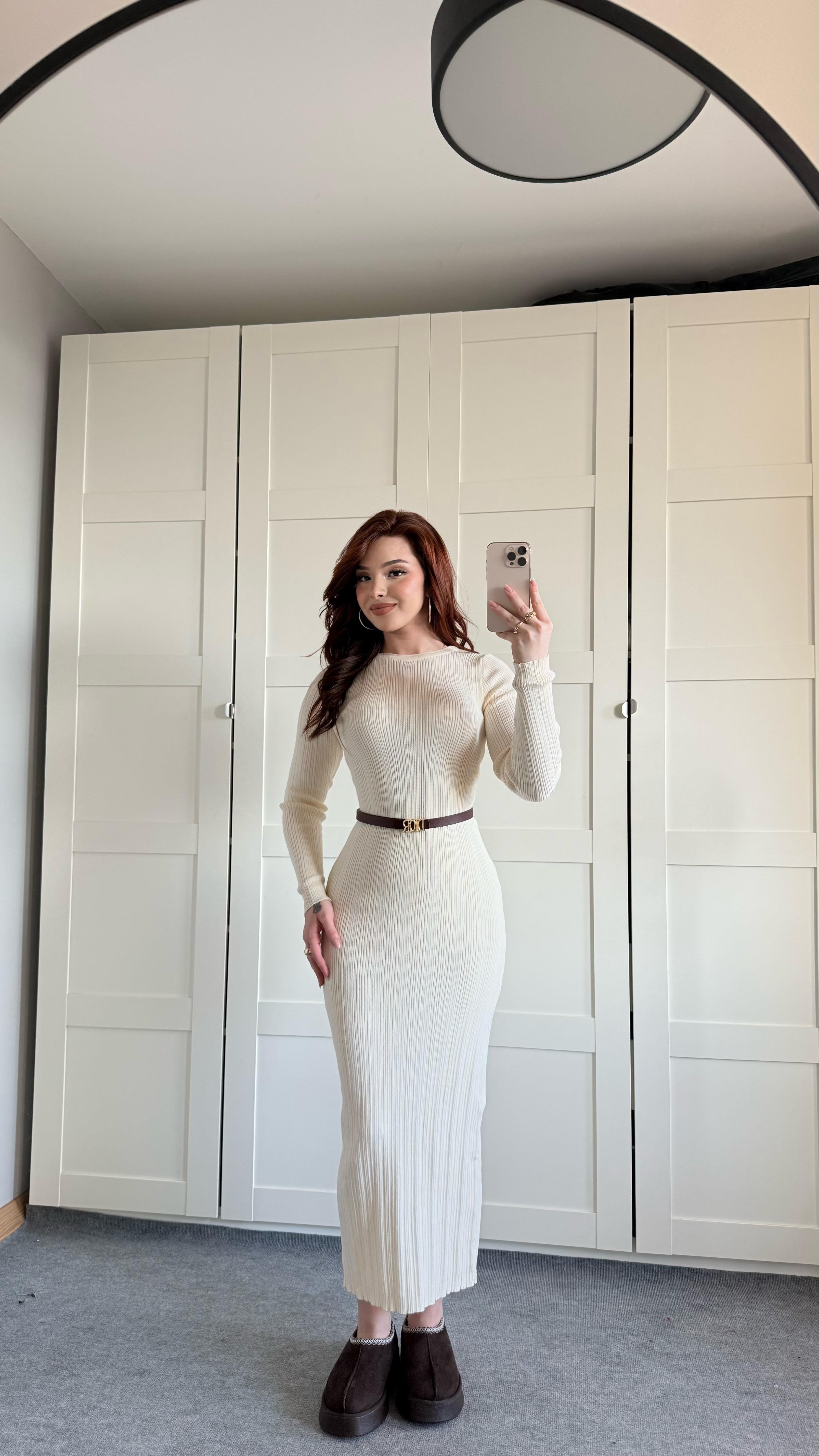 Triko Bisiklet Yaka Midi Elbise Beyaz