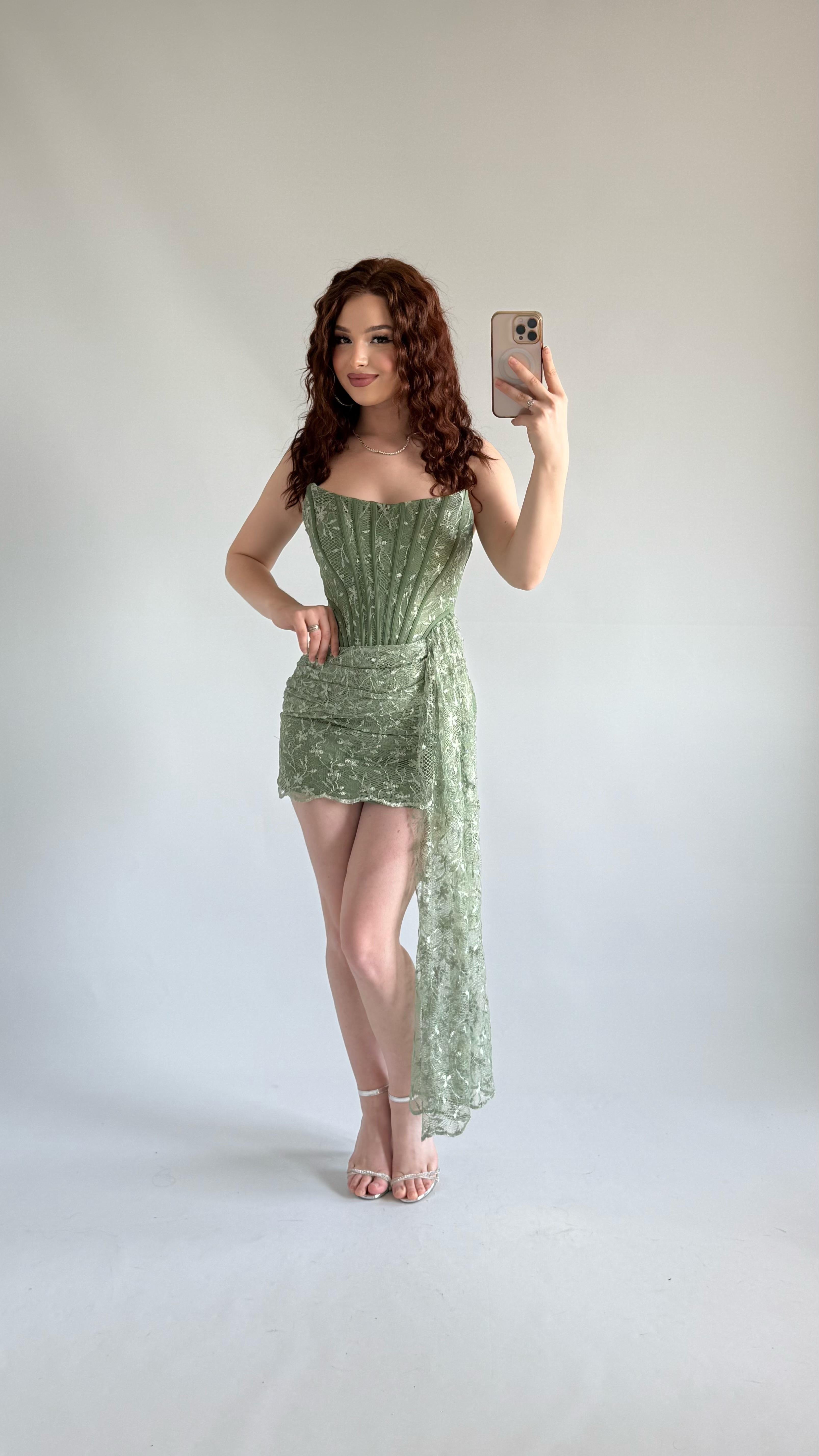 Victoria Dantel Mini Abiye Yeşil