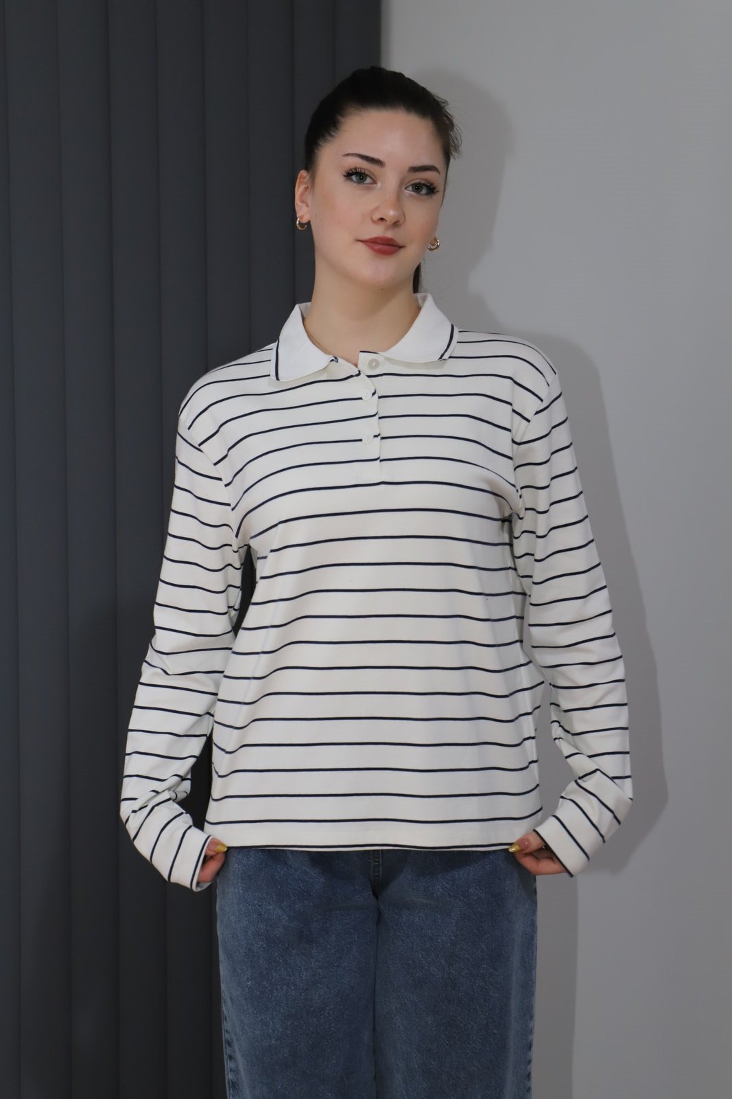 polo-yaka-cizgili-basic-sweatshirt-c-4980.jpg