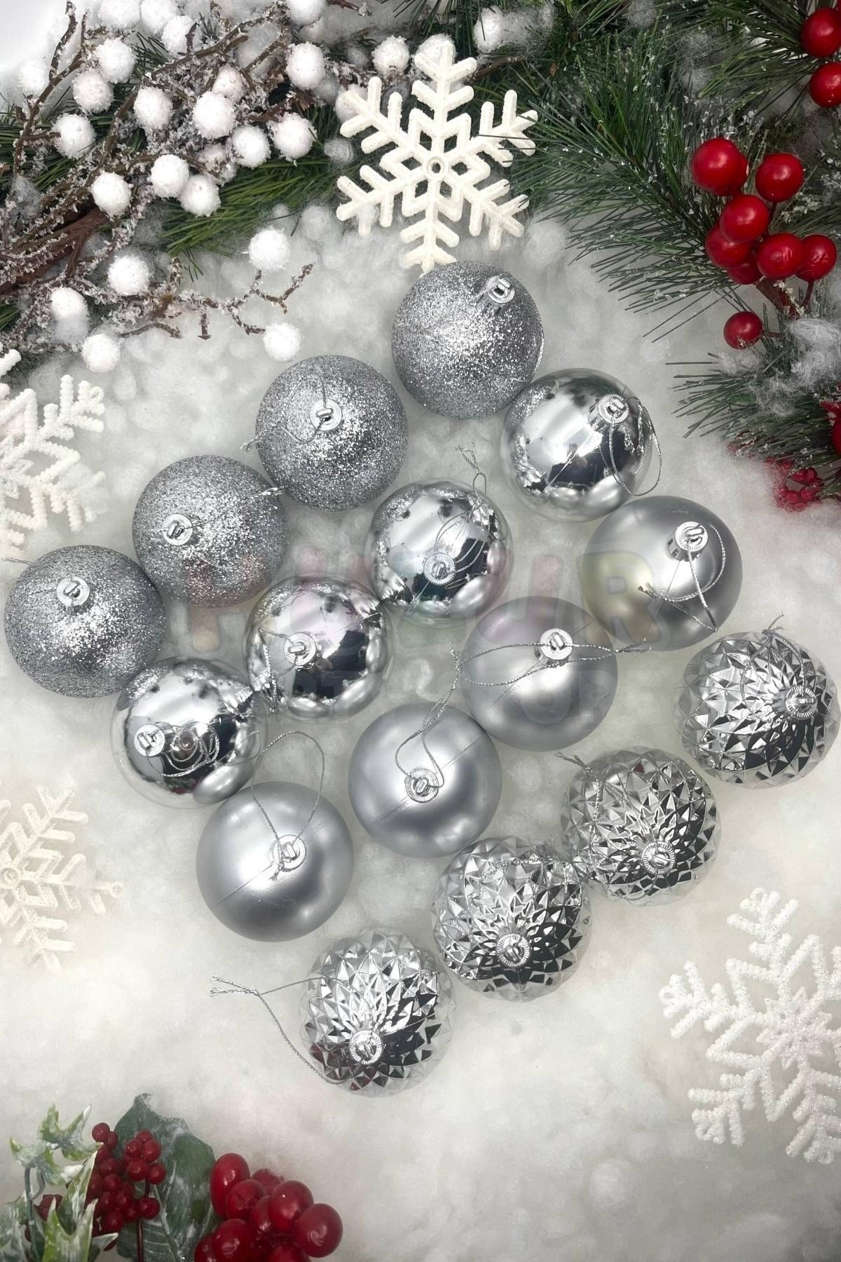 16lı Gümüş Rengi Cici Top 6 Cm Simli Mat Parlak Kabartmalı Gri Silver Yılbaşı Çam Ağacı Süs