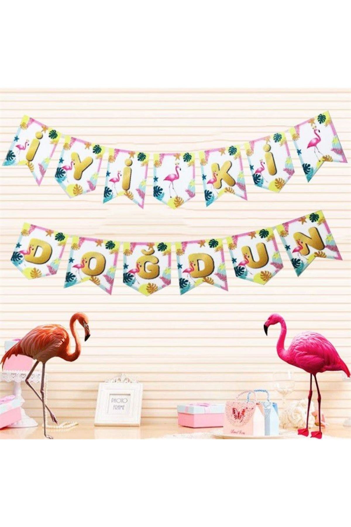 Flamingo Temalı Ananas Yaprak Parti Konsepti 2 Metre Iyiki Doğdun Yazısı Karton Yazı Zigzag Banner