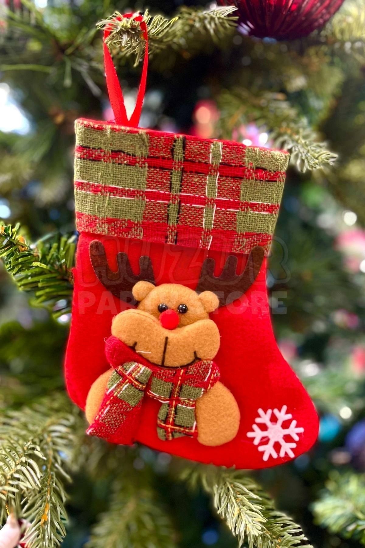 Geyik Yılbaşı Peluş Çorap 12x17 cm Kırmızı Yeşil Renkli Yeni Yıl Çam Ağacı Asmalık Asılan Süs