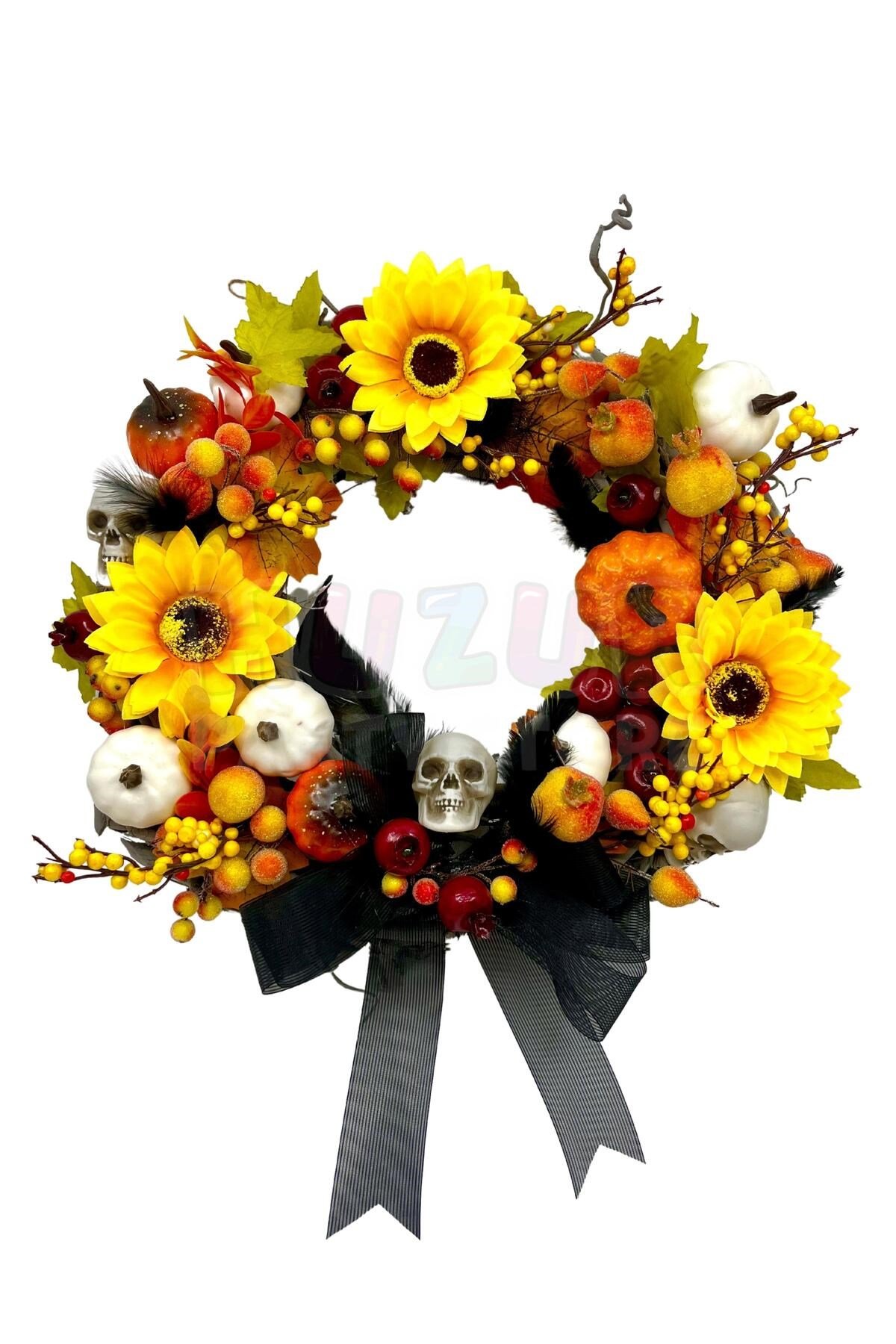 Halloween Kapı Süsü 36x36 Cm Kuru Kafa Kabak Stick Çiçek Detaylı Siyah Kurdeleli Cadılar Bayramı