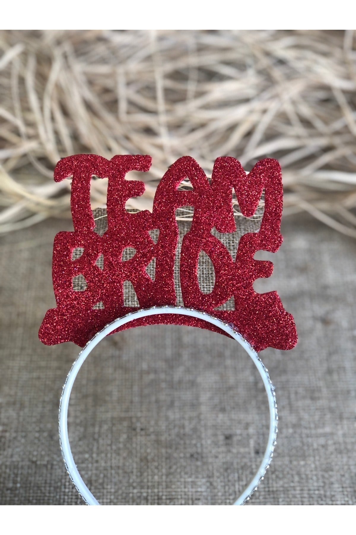 Team Bride Temalı Simli Eva Taç Kırmızı Renk Esnek Yapılı Bekarlığa Veda Partisi Konsepti Tacı
