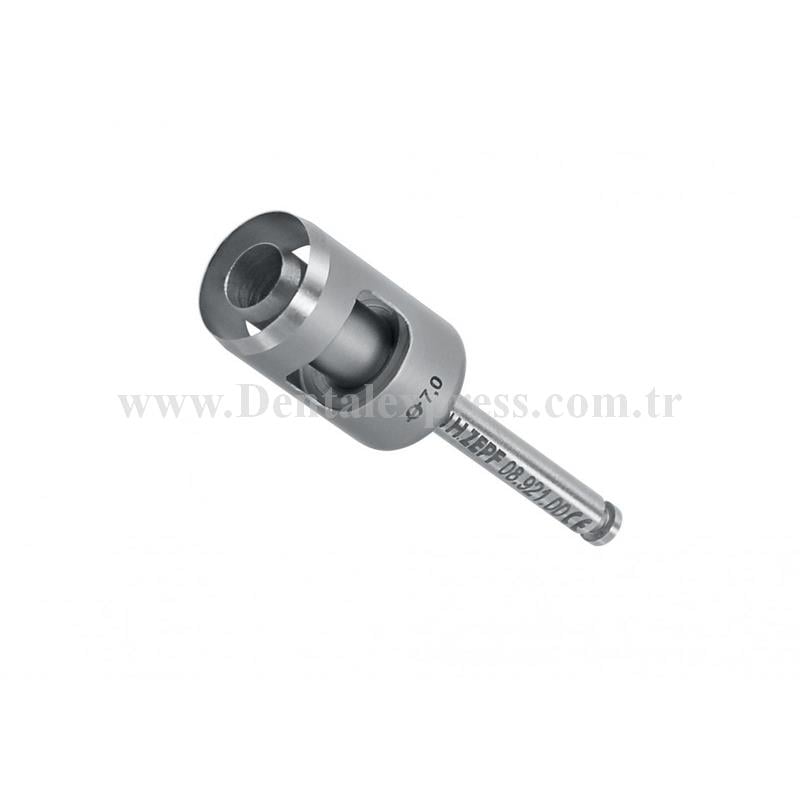 ZZ Helmut 08.921.00 Punch