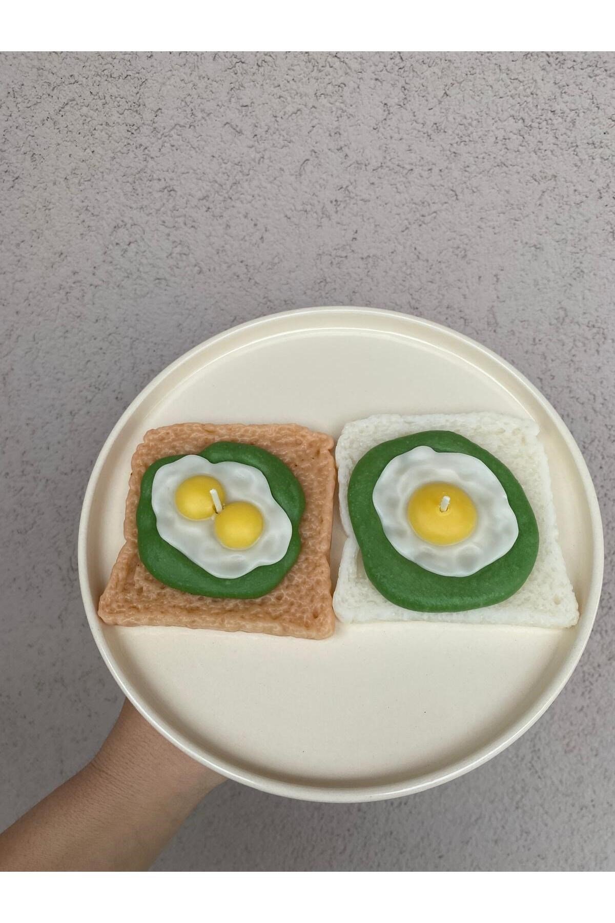 Ekmek Dilimi Temalı Avokado Ve Yumurtalı Gerçekçi Sağlıklı Diyet Mum