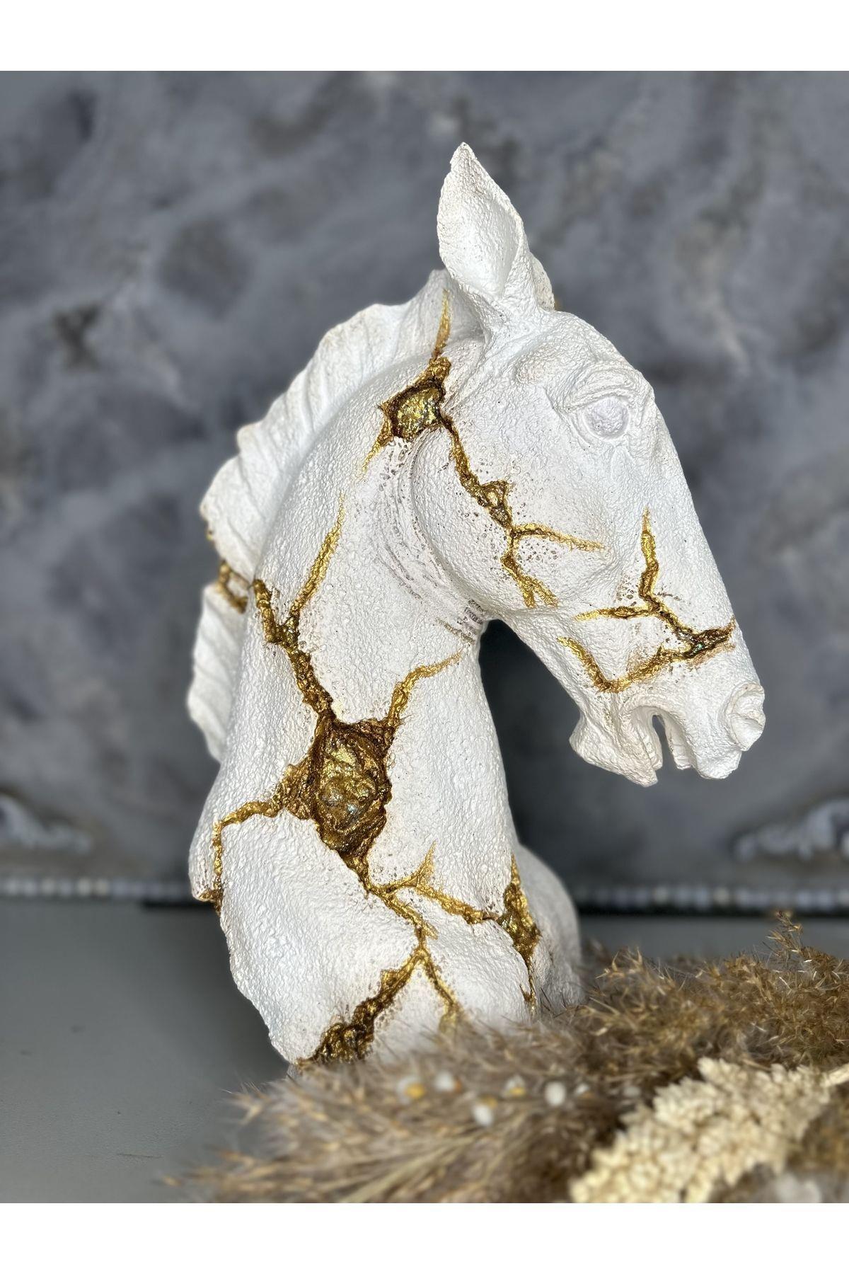 Polyester Antik Dokulu At