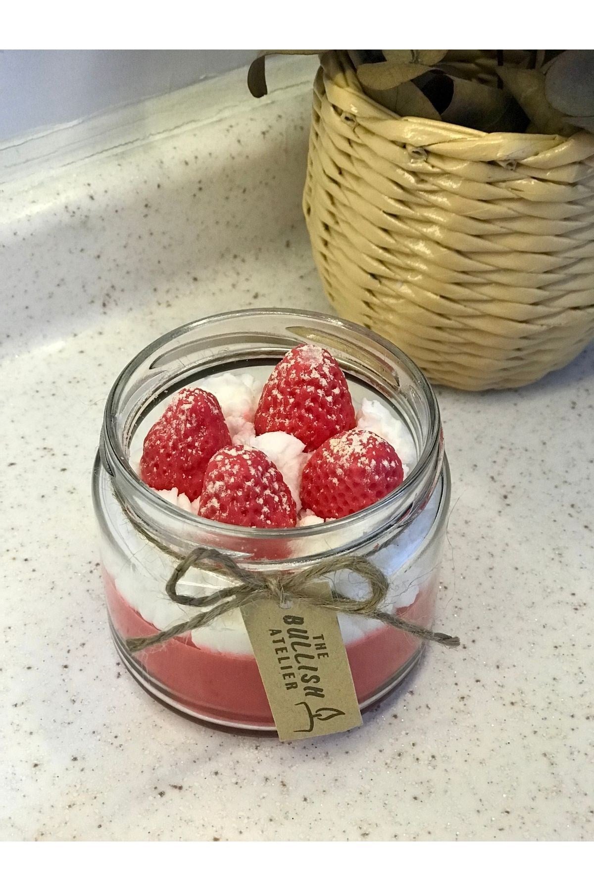 Vanilya Kremalı Çilekli Kavanoz Aesthetic Mum