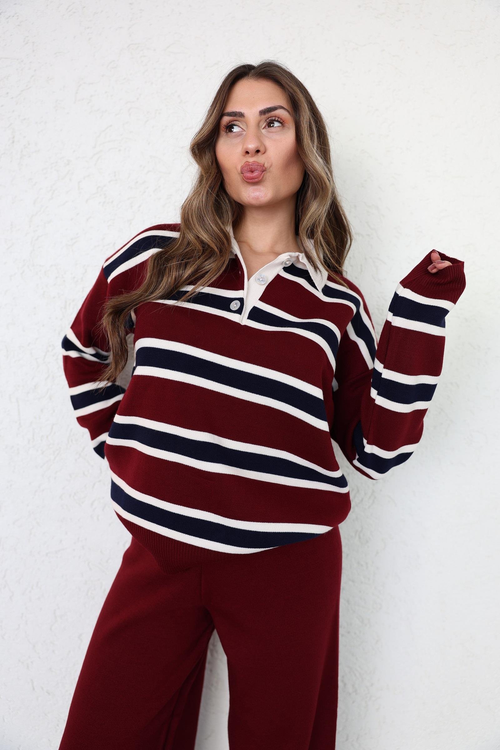 Pantolon TakımÇizgili Polo Yaka Pantolon Takım