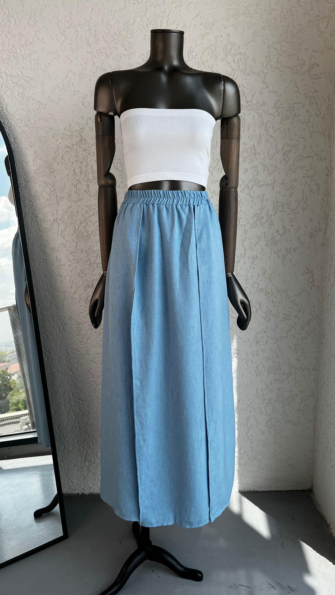 EtekYırtmaçlı Şortlu Uzun Etek