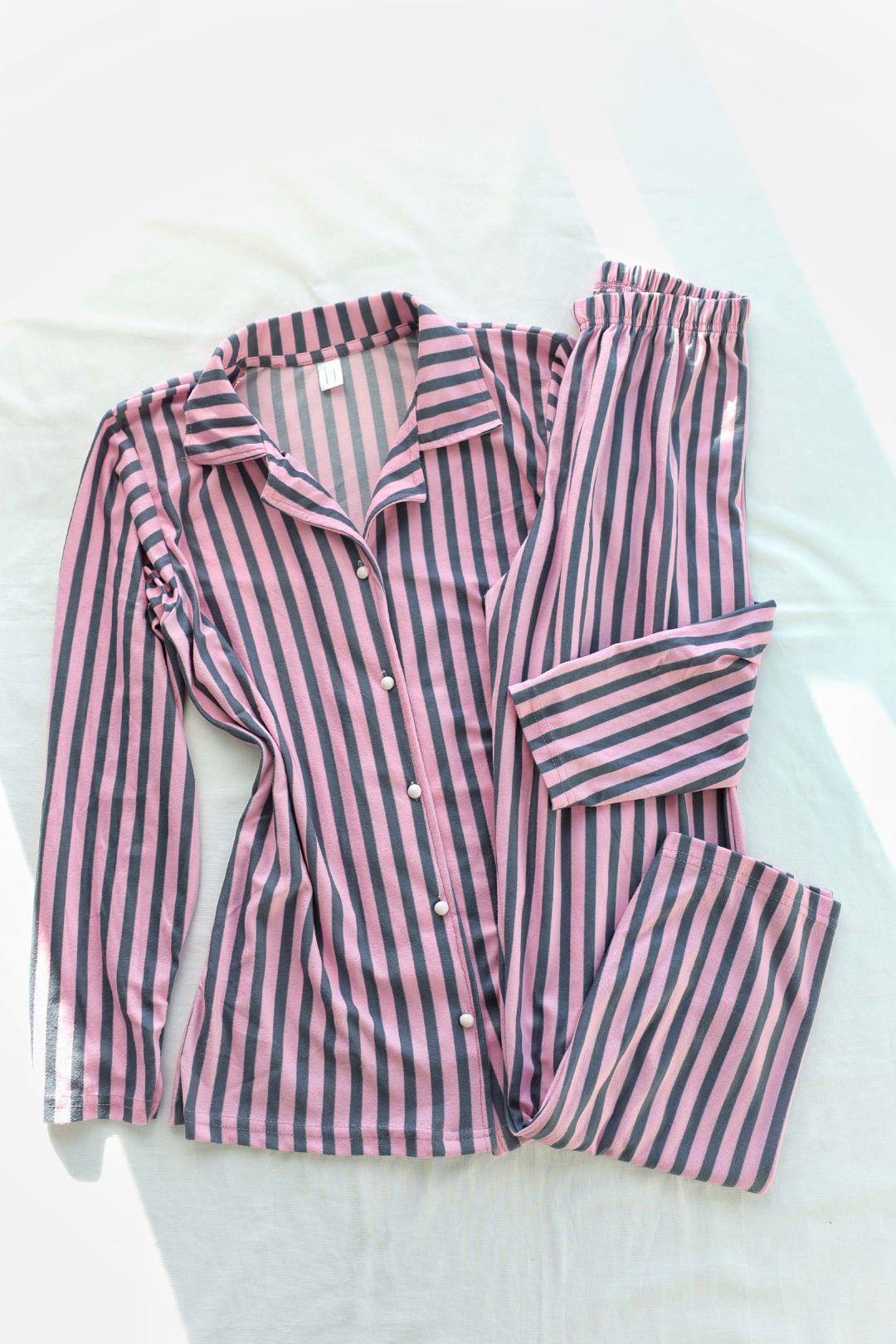 Pijama TakımDüğmeli Desenli Pijama Takım