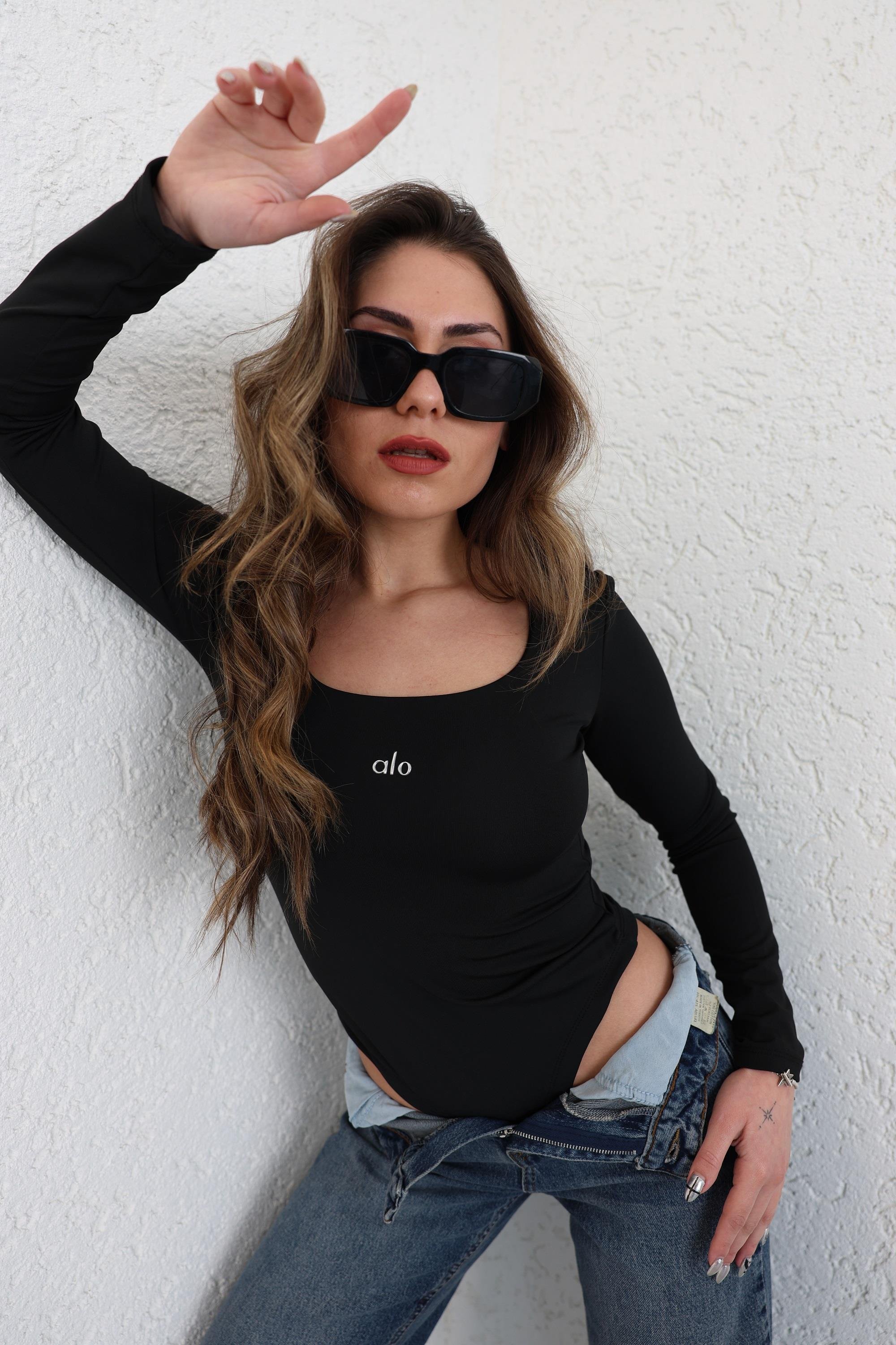 BodysuitAlo Kare Yaka Uzun Kol Zıbın