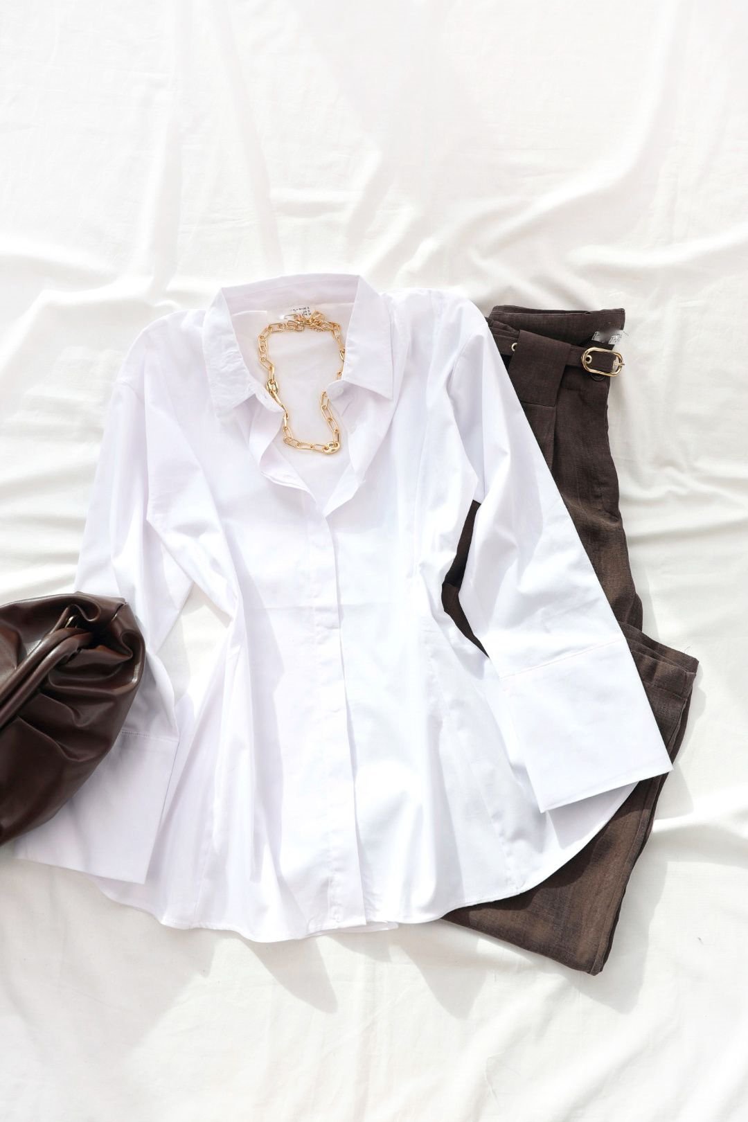 GömlekBelden Oturan Volanlı Gömlek