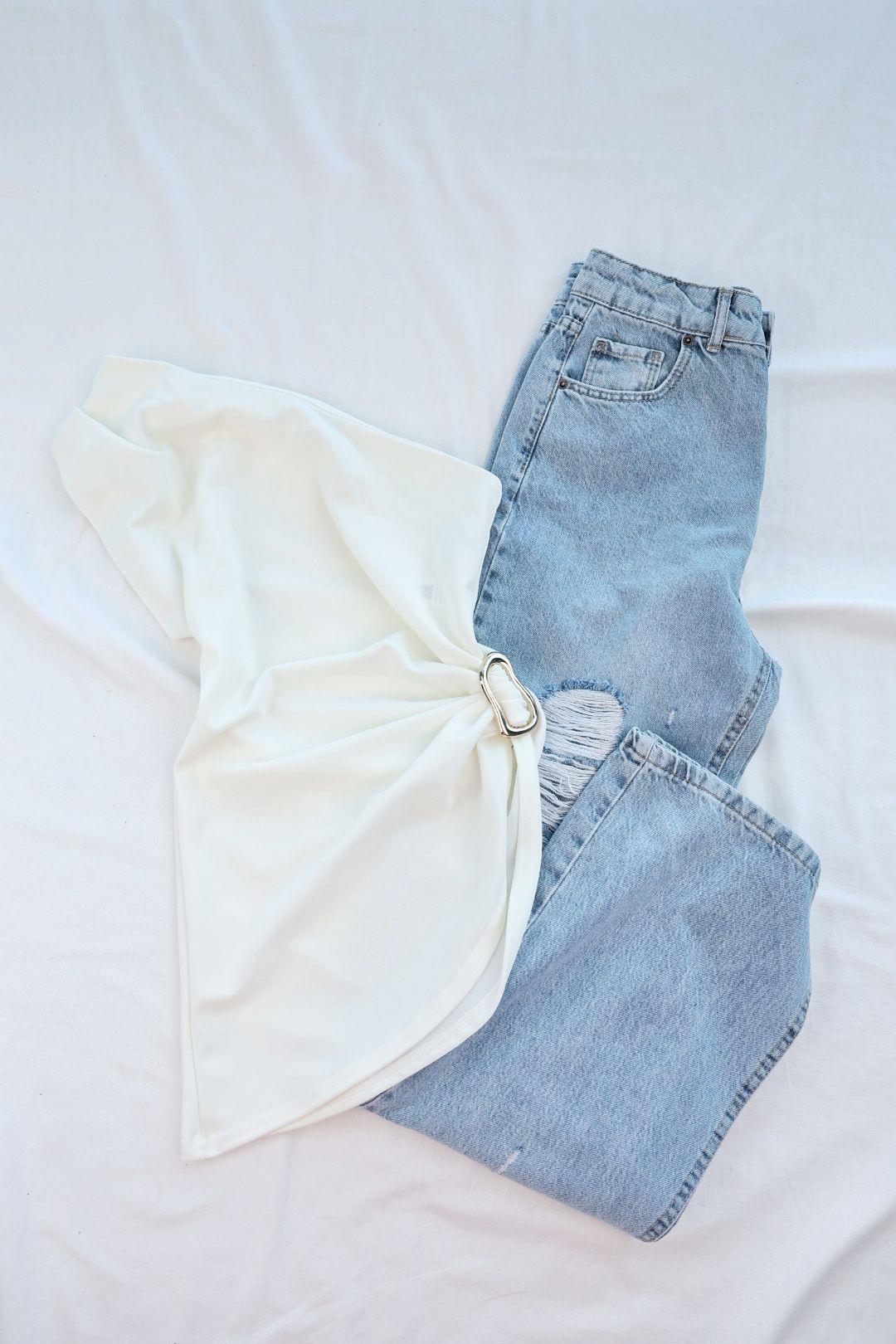 BluzTek Omuz Tokalı  Bluz