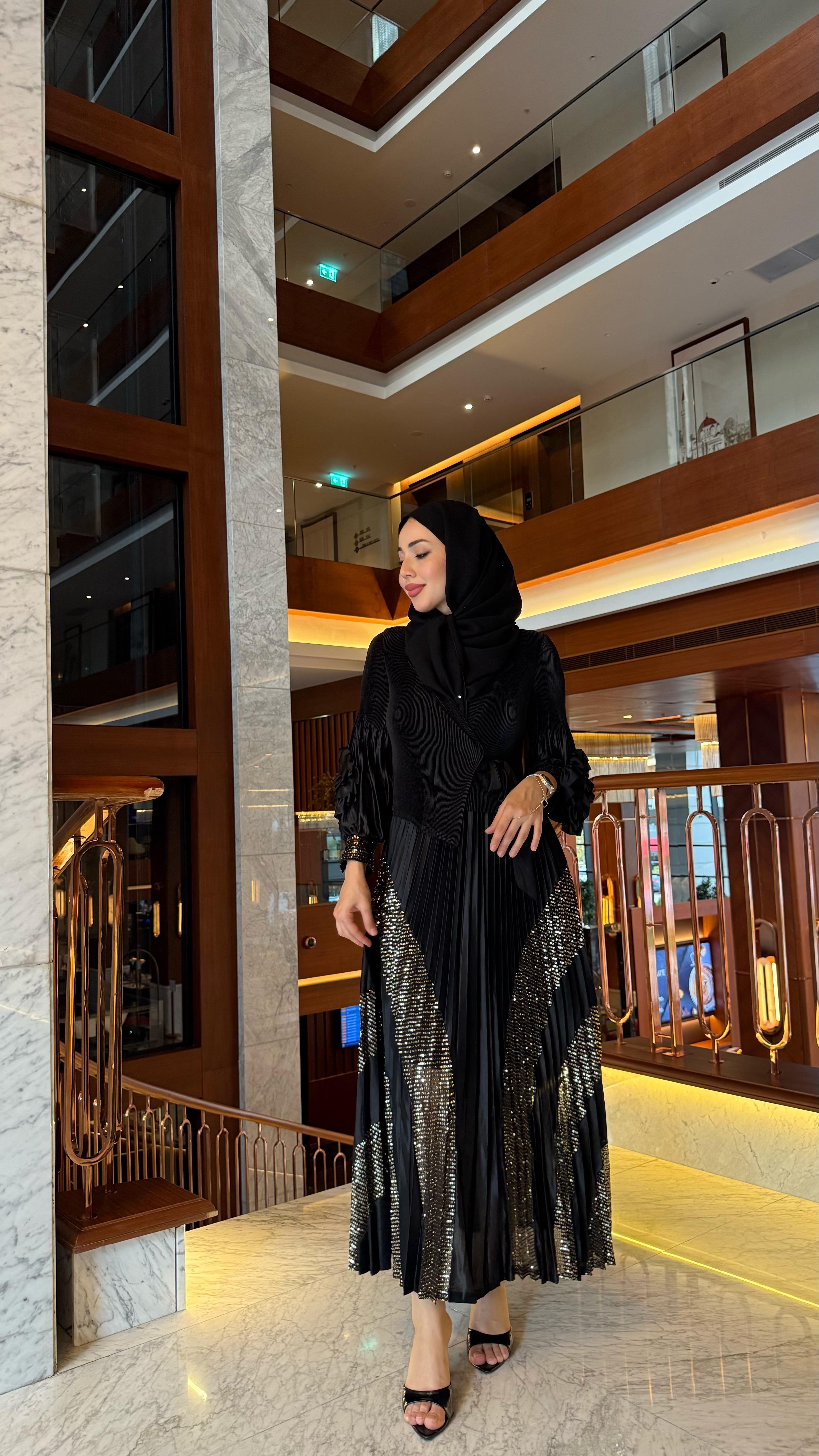 İTHAL GOLD BLACK DRESS 