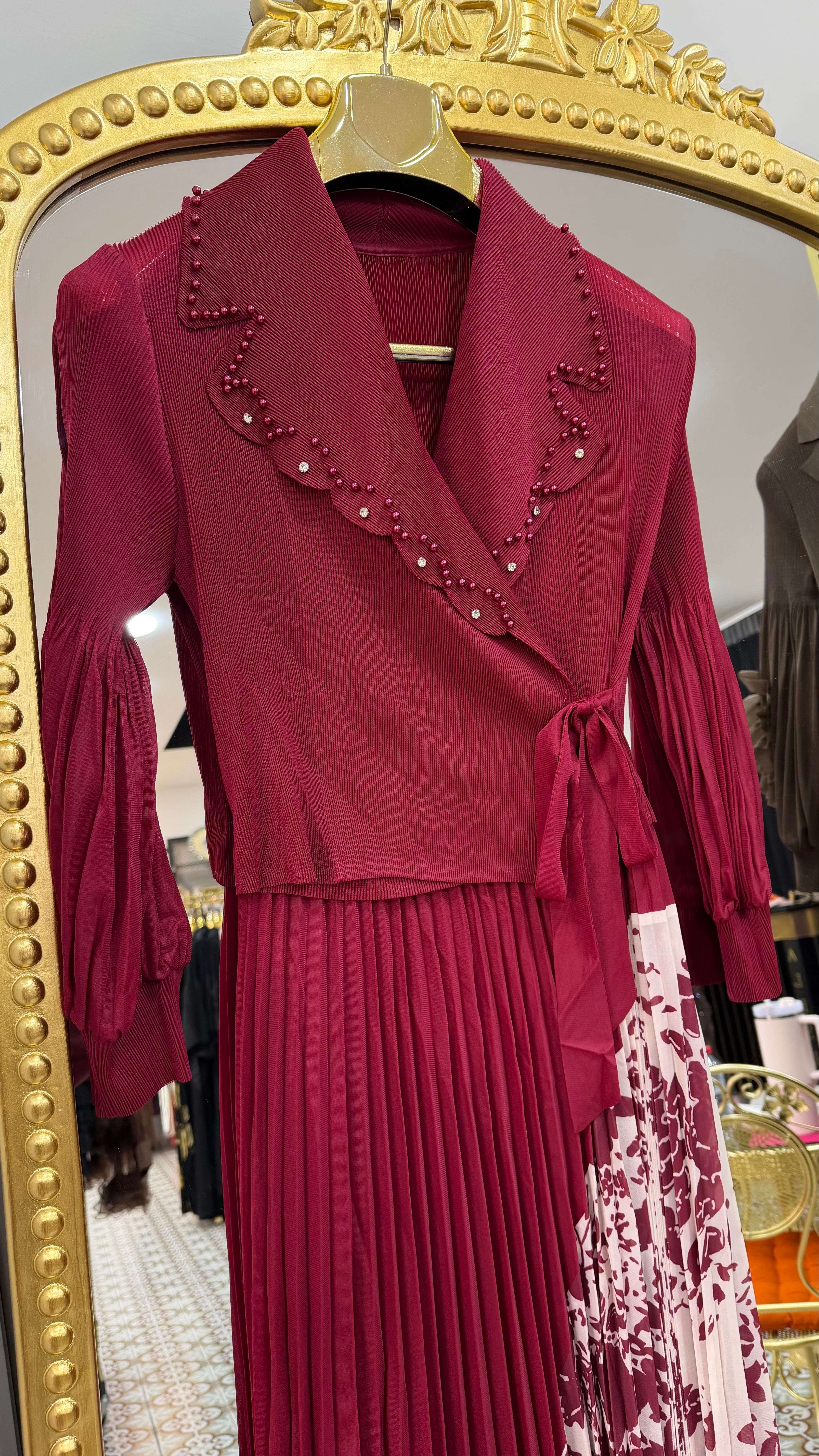 BORDO AKORDİYON ELBİSE