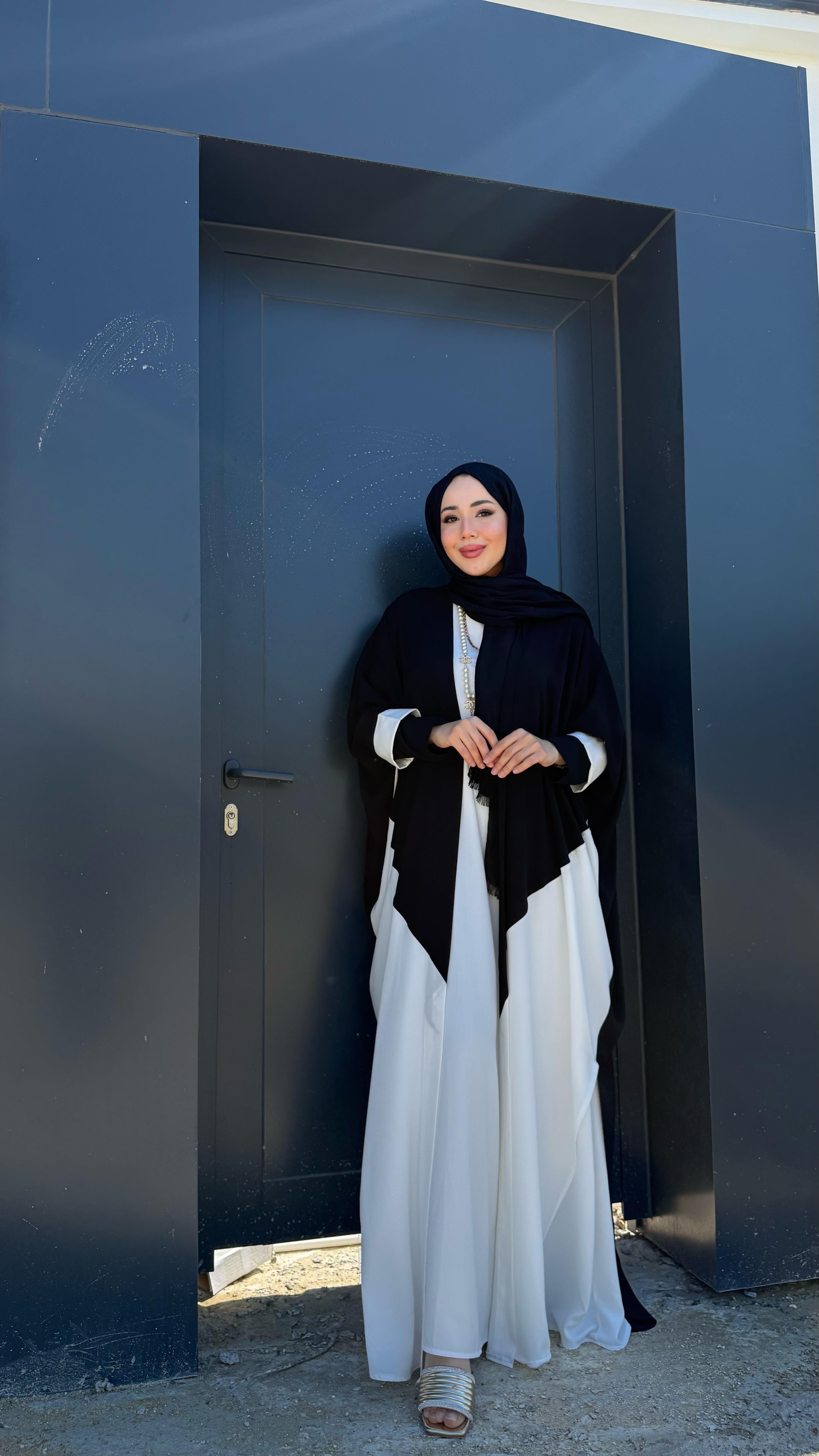 TASARIM İÇLİKLİ ABAYA