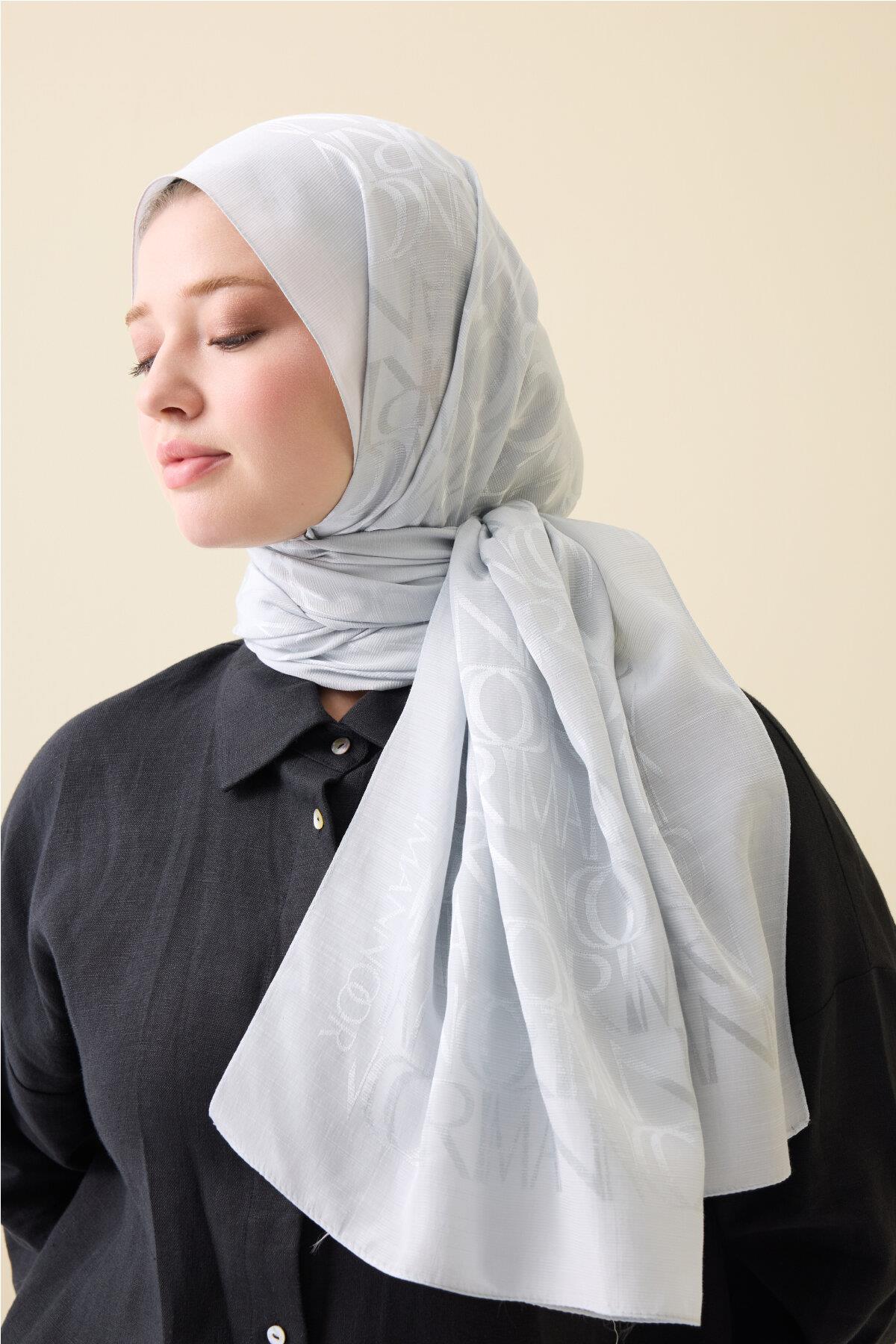 MONOGRAM SHINY JAKAR ŞAL