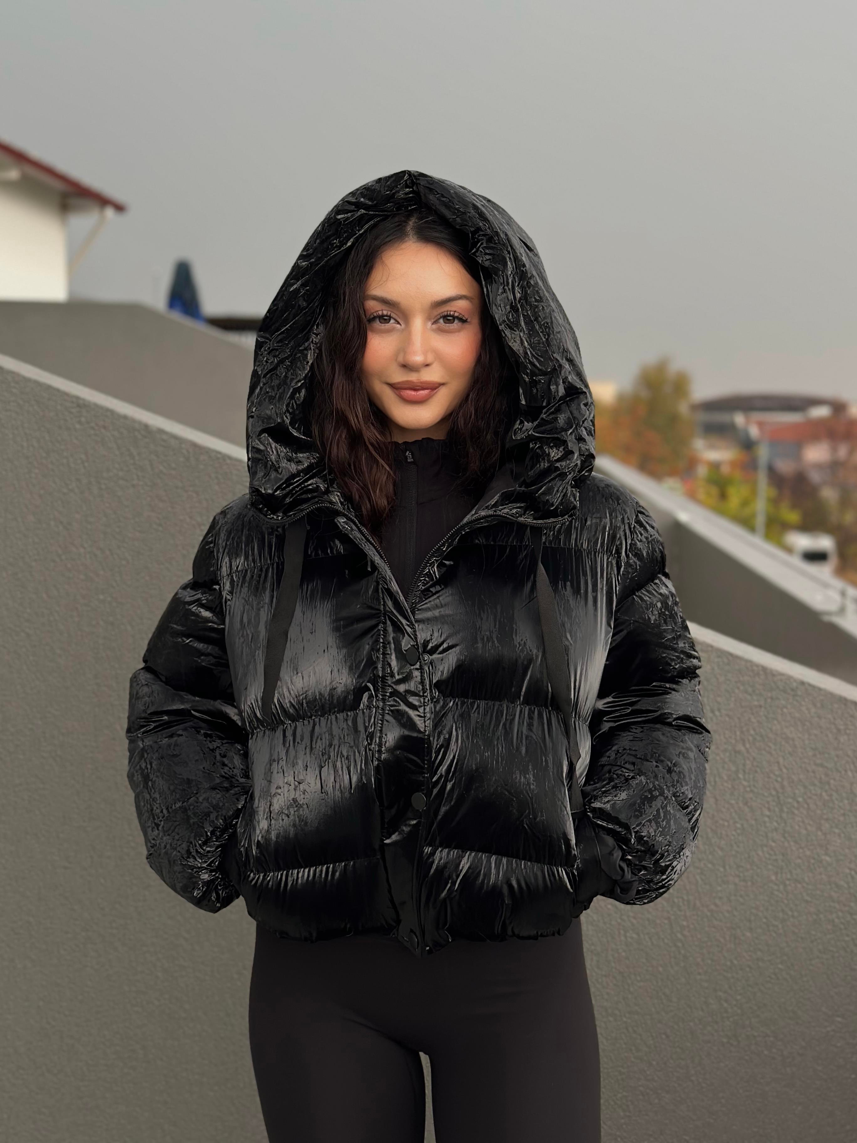 Premium Şişme Parlak Siyah Mont