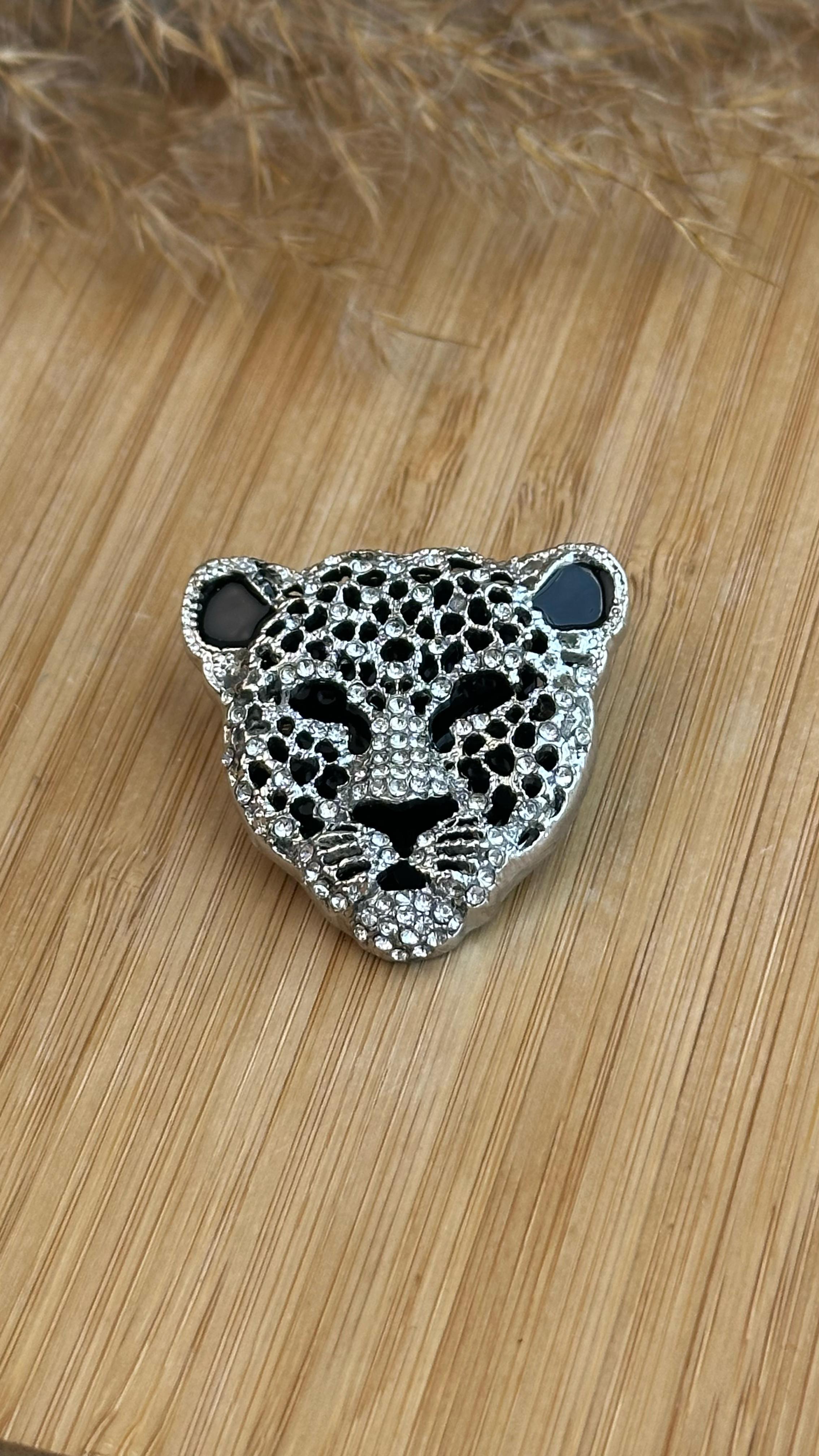 Özel Tasarım Broşu