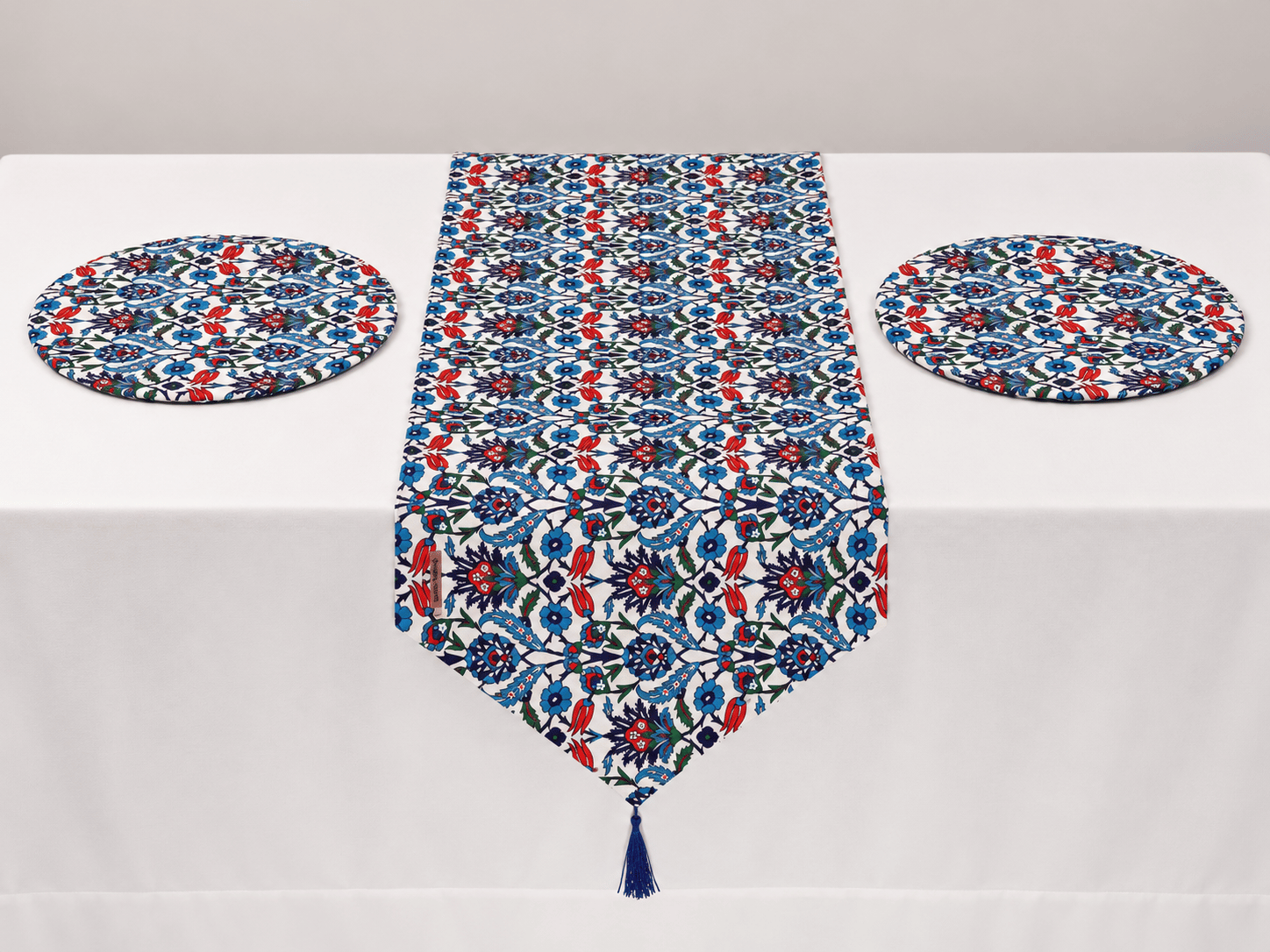 ÇİNİ DESENLİ 3 PARÇA RUNNER SETİ