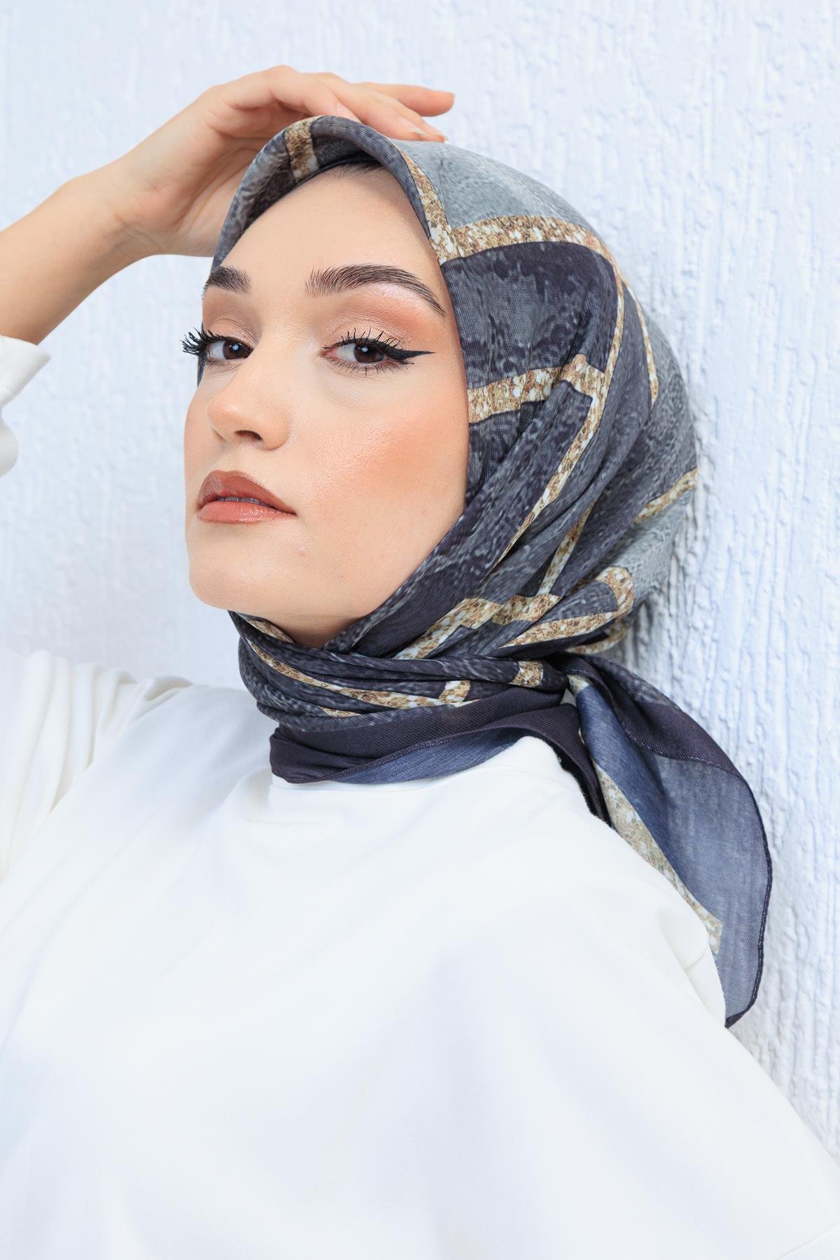Soft Pamuk Desenli Eşarp - 110