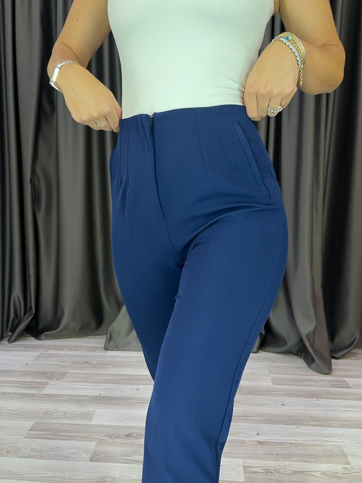 Zr Model Fılatolu Havuç Model Lacivert Pantolon 
