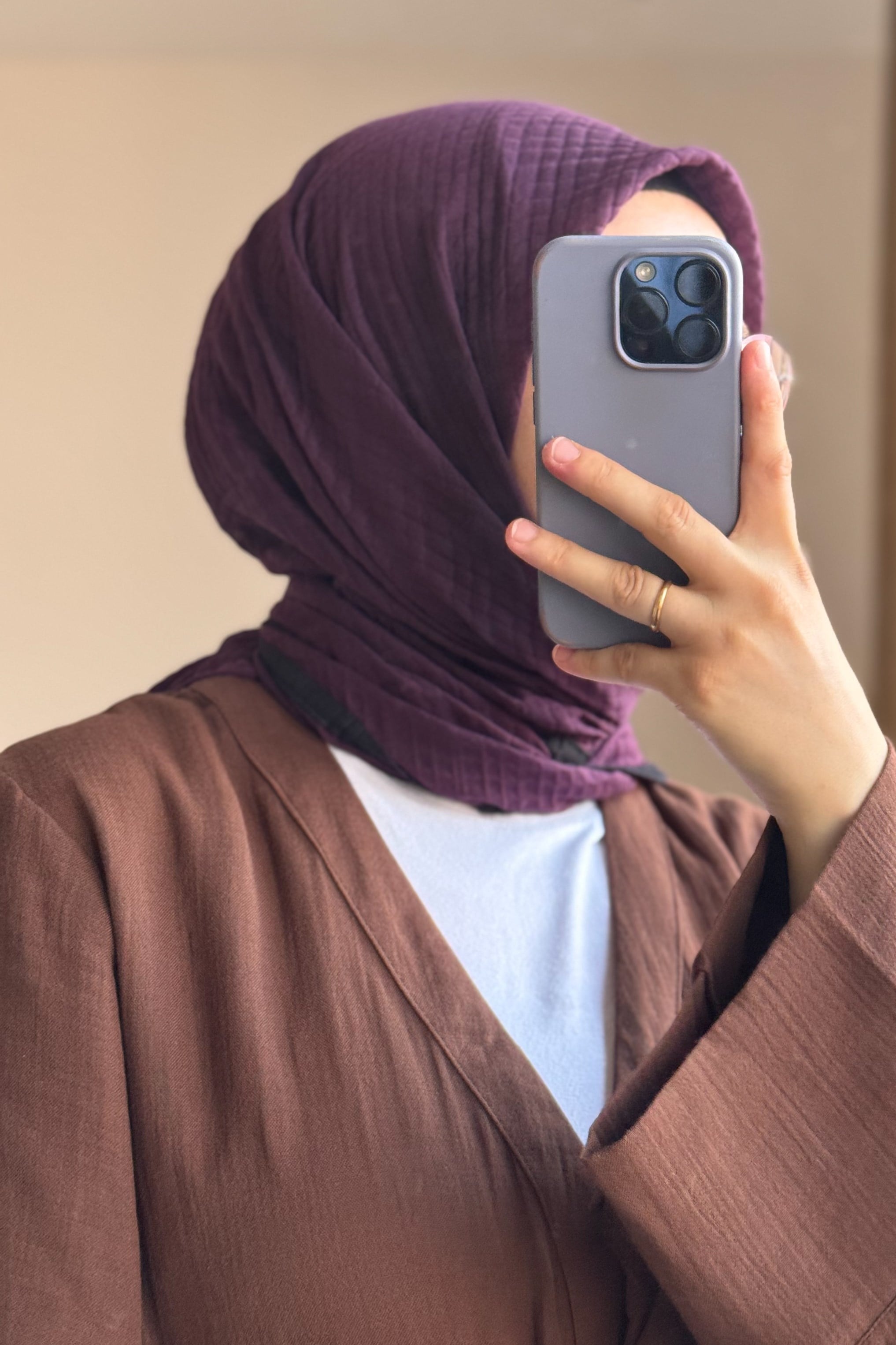 Ande Tesettür, Biyeli Müslin Eşarp, Biyeli Müslin Eşarp - Mürdüm/ Siyah