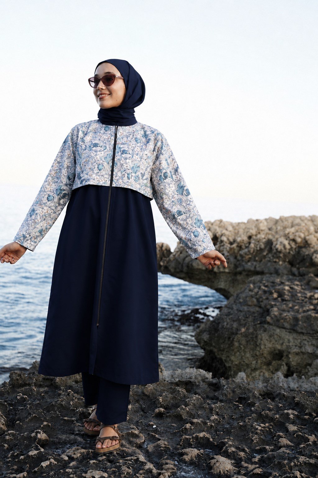Ande Tesettür, Tesettür Mayo, Desenli Uzun Tesettür Mayo Takım - Mavi Rose