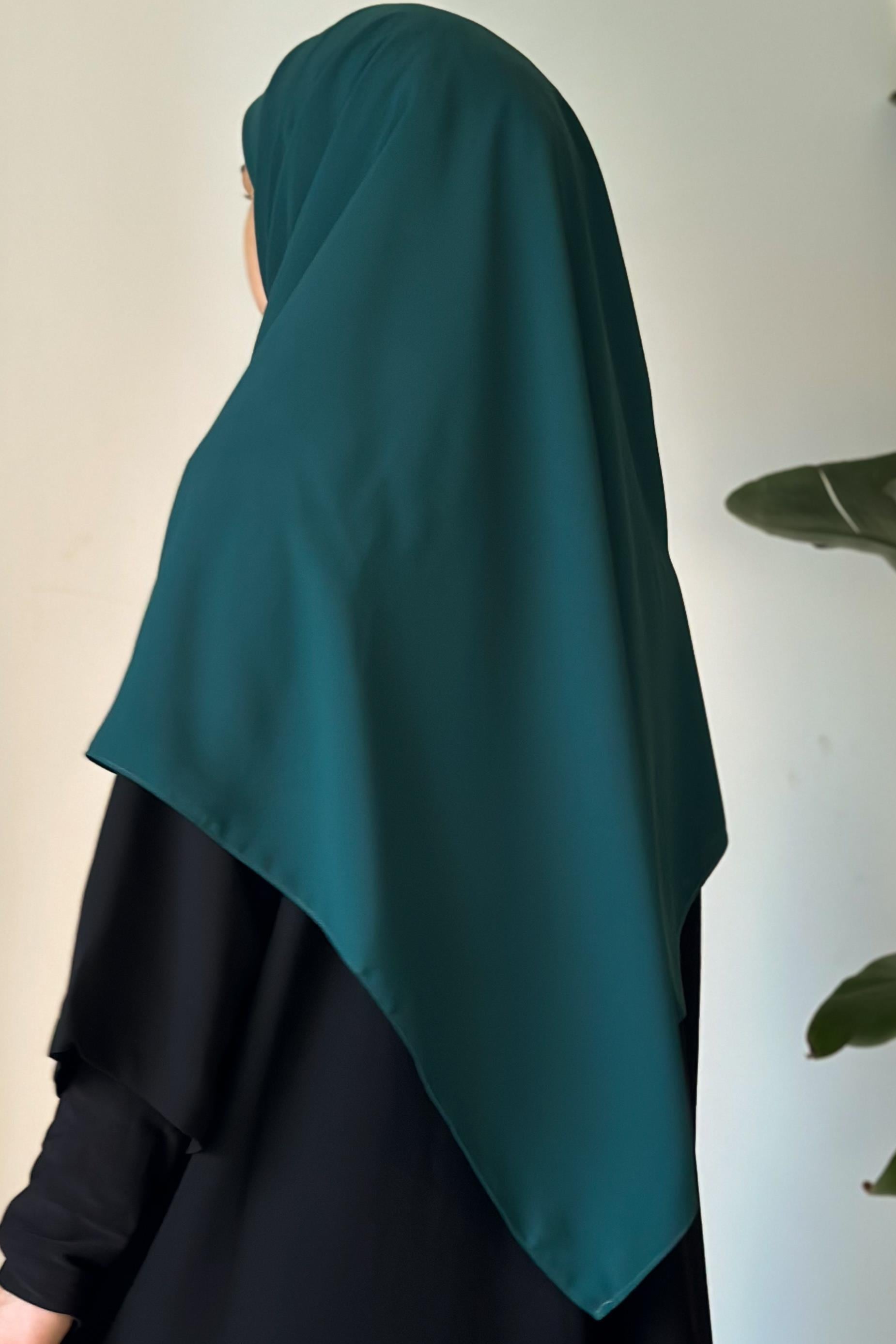 ANDE TESETTÜR, M. İpeği Eşarp, M. İpeği Eşarp - Çam yeşil