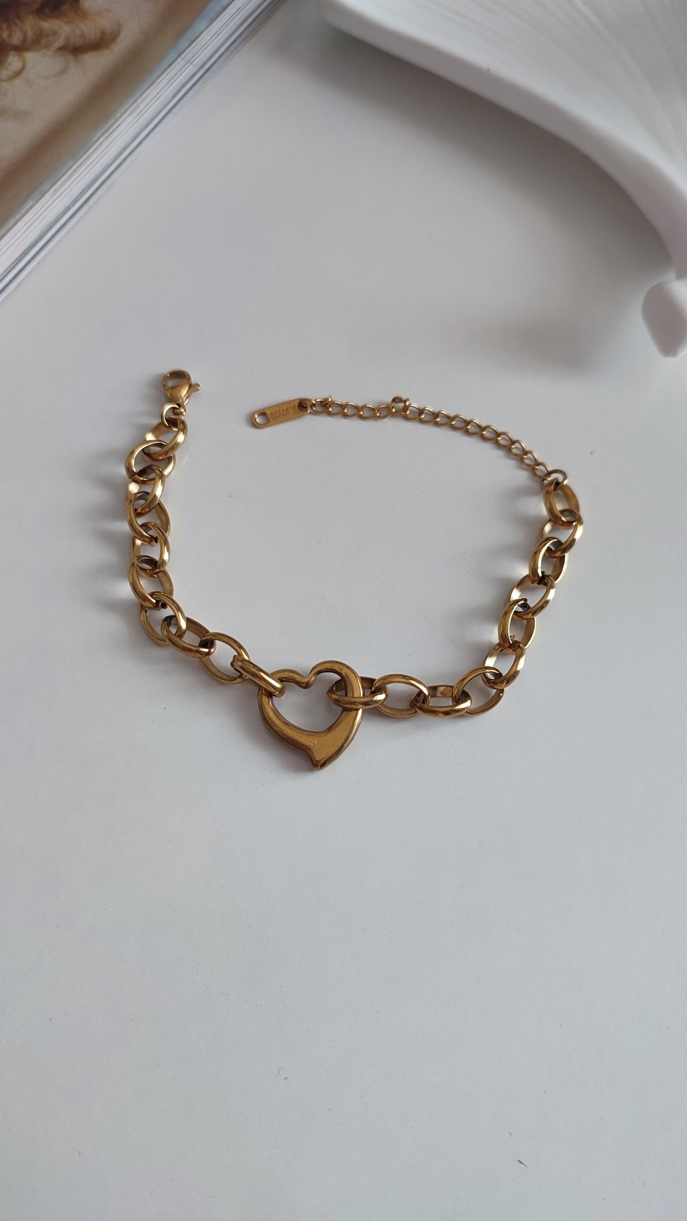 ÇELİK GOLD KALPLİ BİLEKLİK (22 CM)