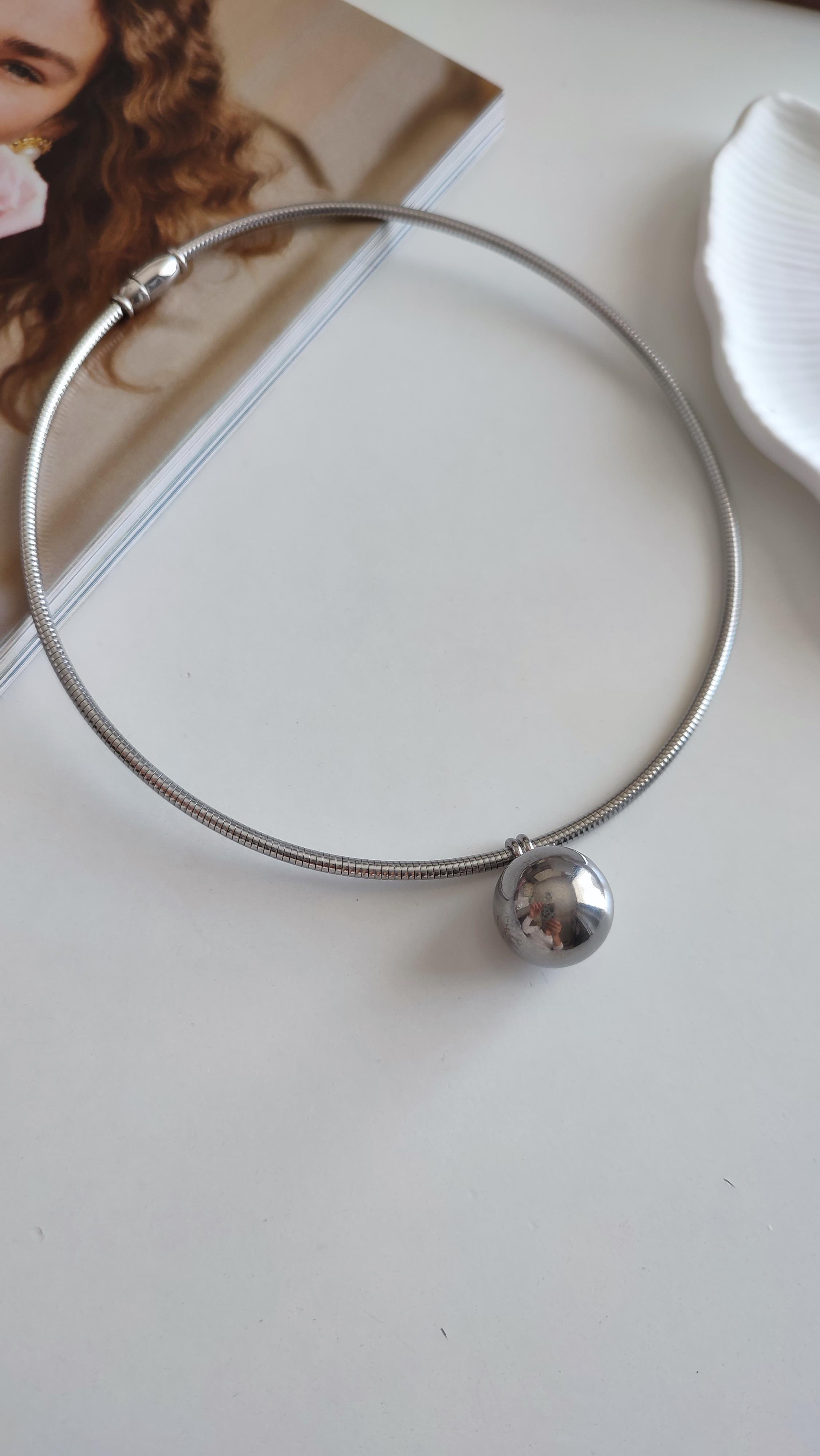 Çelik Silver Topcuklu Choker Kolye(40 cm)