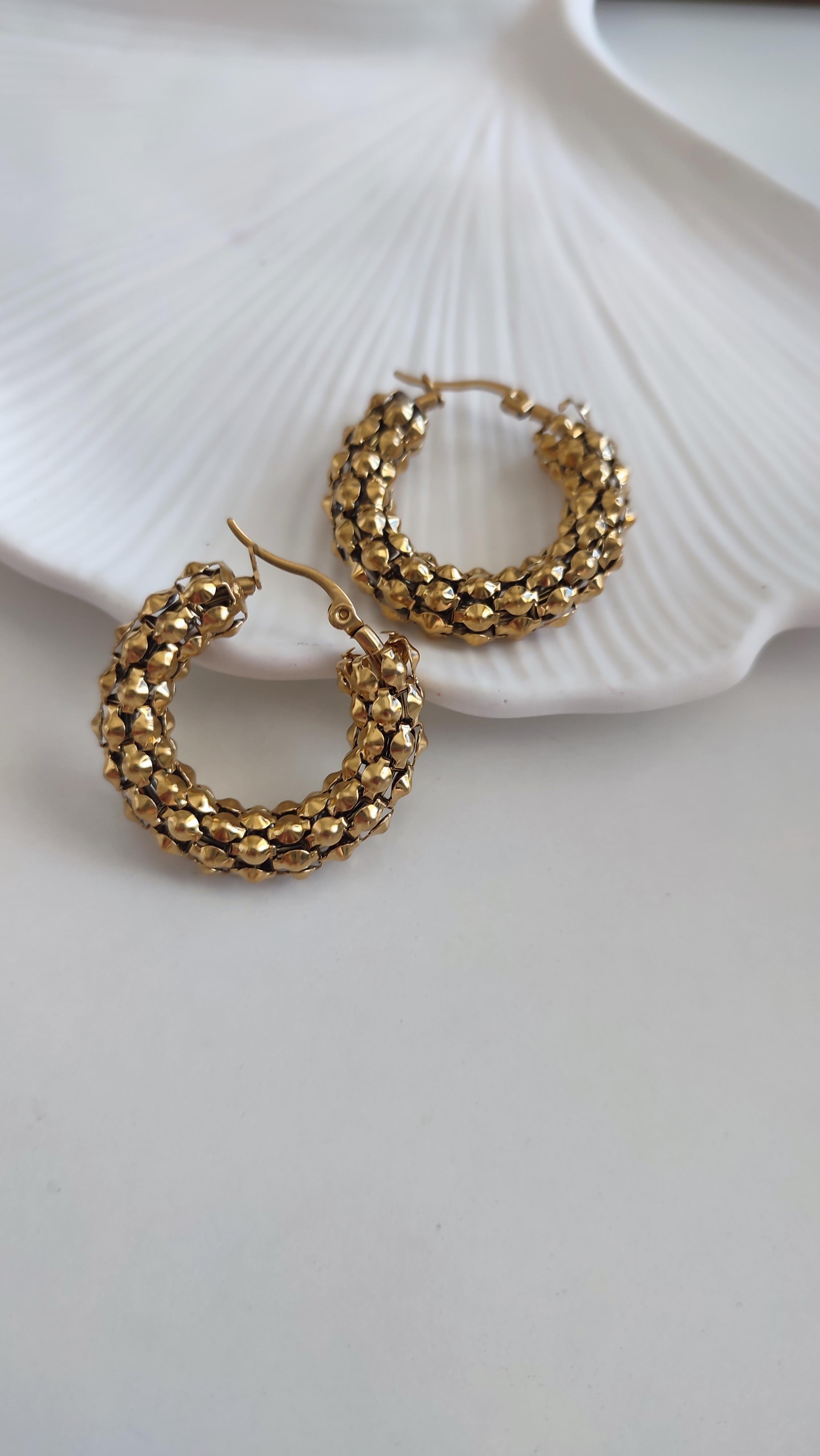 Çelik Üzeri Tırtıklı Halka Küpe ( Gold)