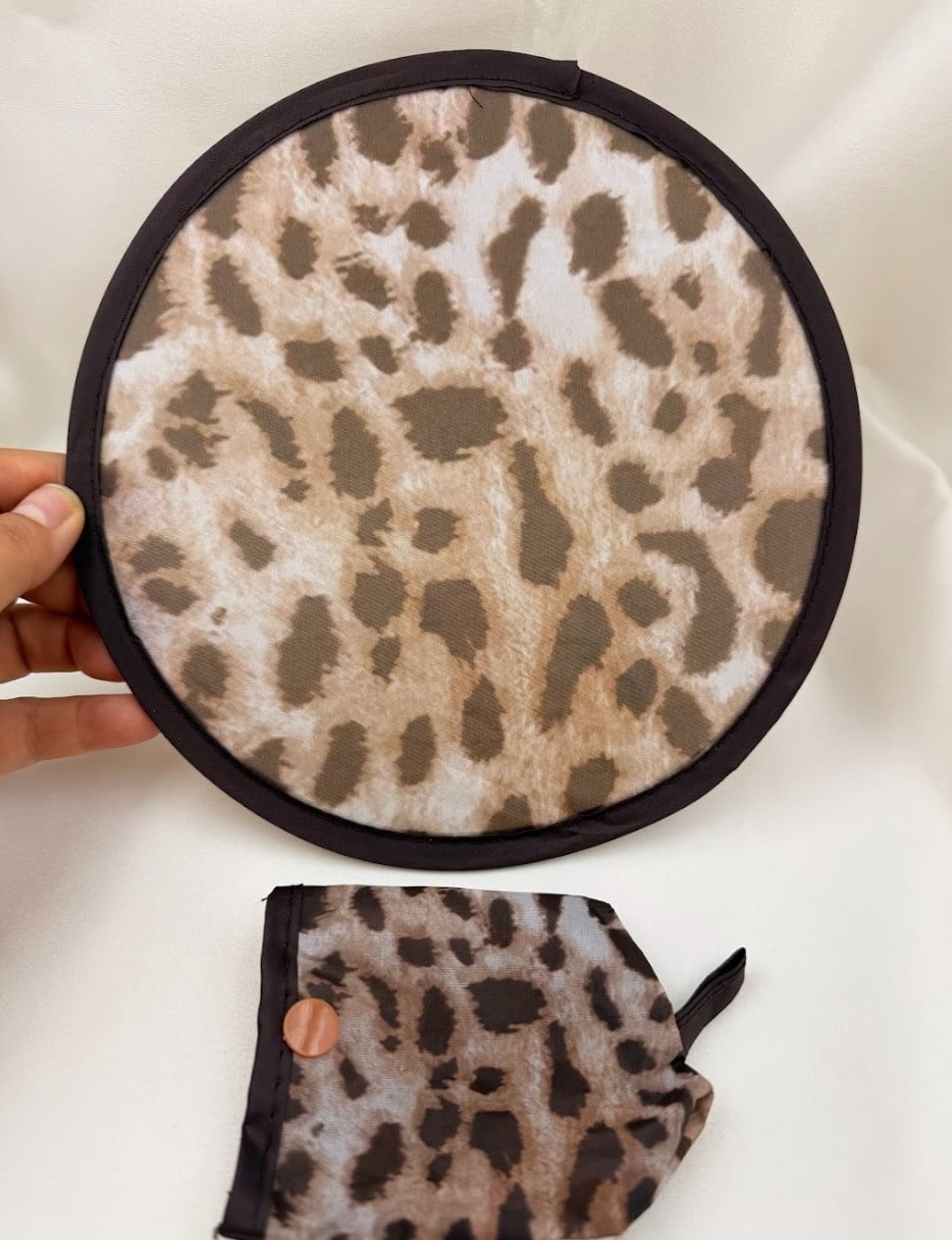 LEOPAR DESENLİ YELPAZE 
