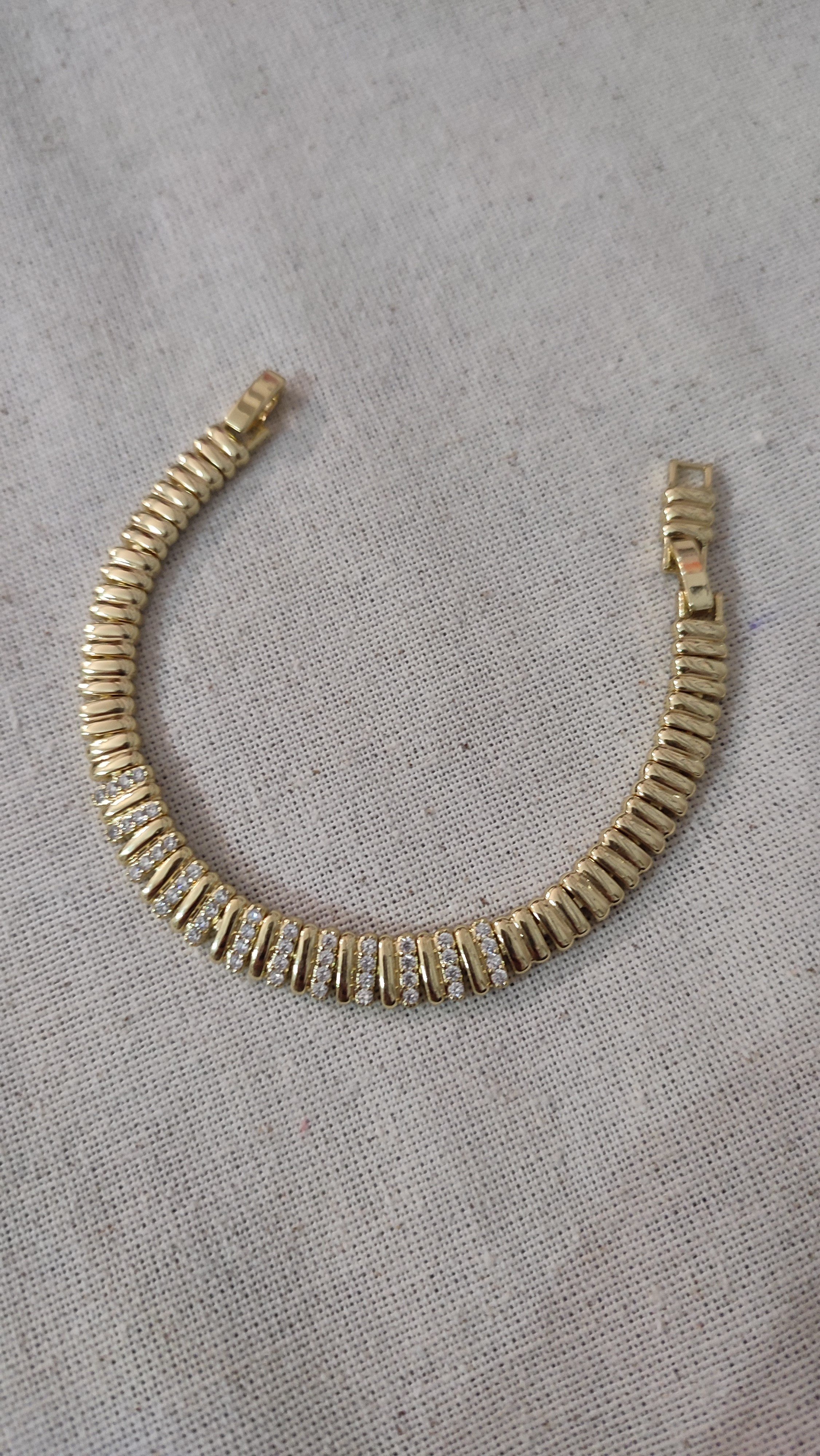 XP PLAKA ÜZERİ TAŞLI BİLEKLİK (19 CM)