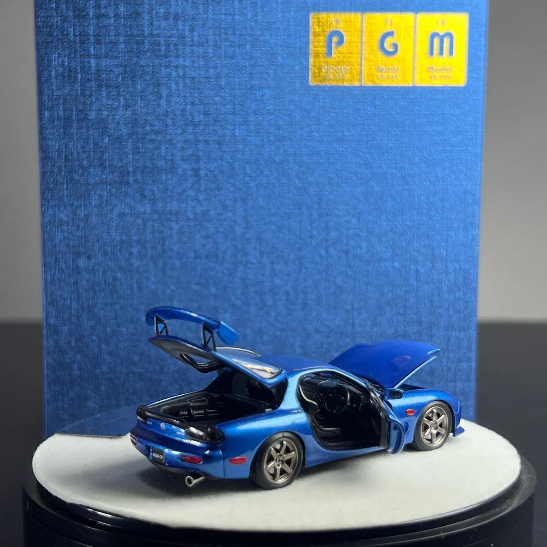 1/64 Mazda FD3S RX7 Metallic Blue Luxury Round Stand Version Diecast Scale Model Car
