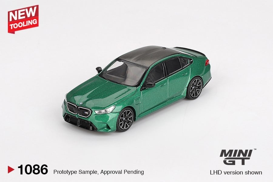 Mini GT BMW M5 Isle of Man Green Metallic //1086