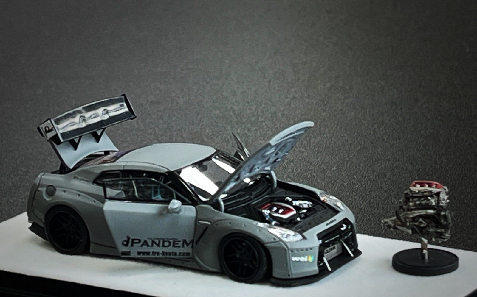 PGM 1:64 Nissan Rocket Bunny GTR R35 Combat Grey