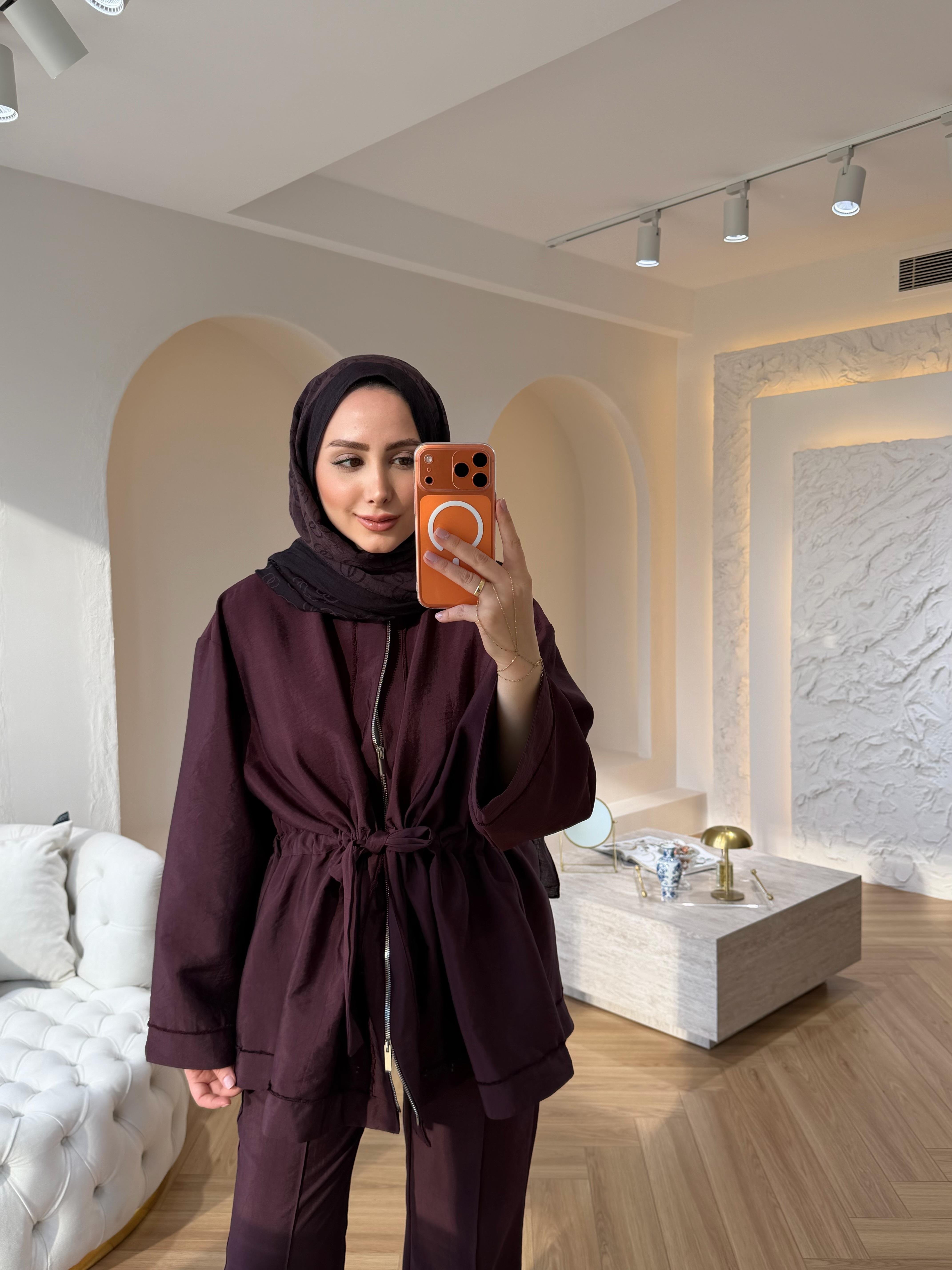 AMOR BELİ BÜZGÜLÜ CUPRA TAKIM