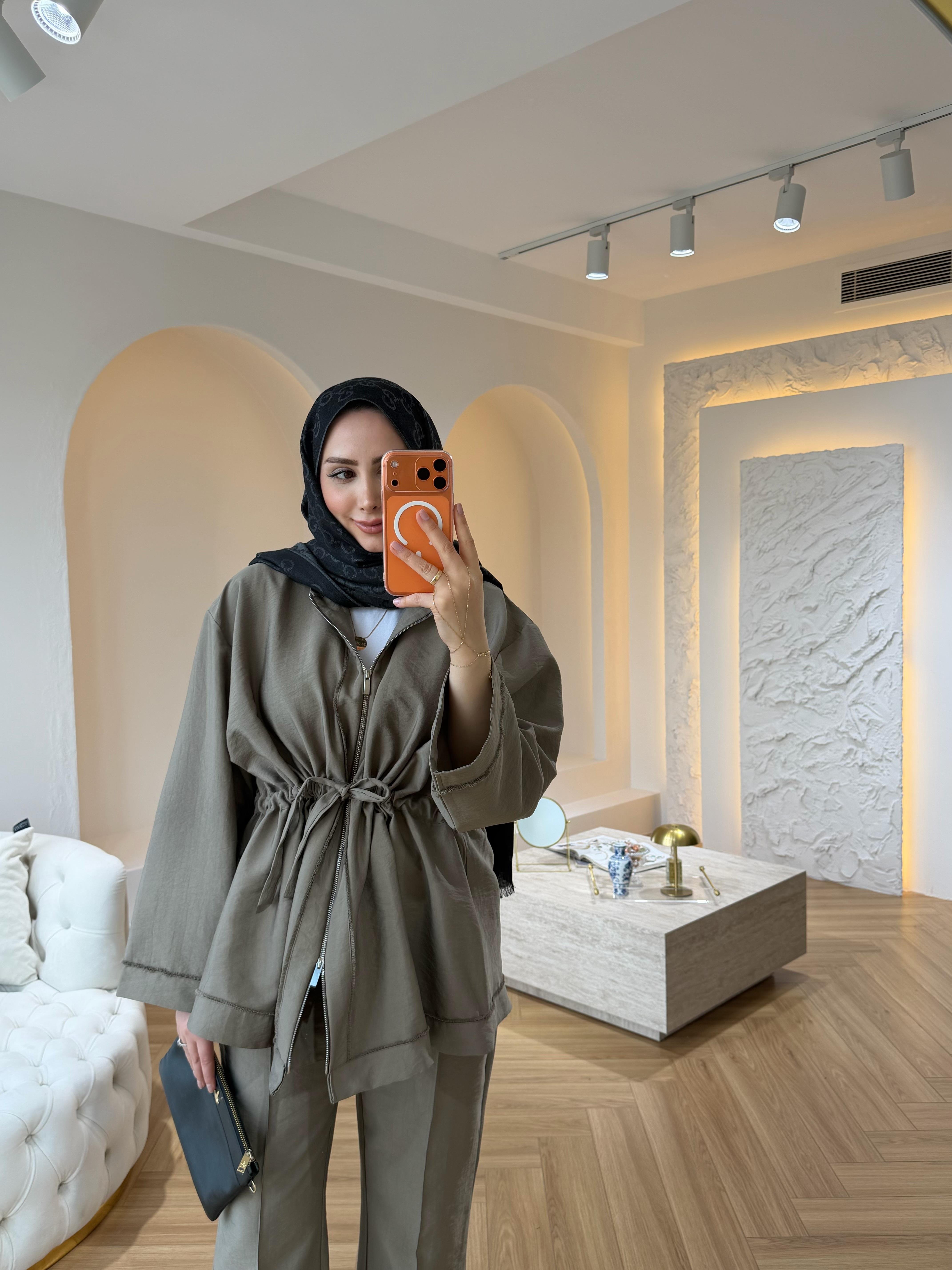 AMOR BELİ BÜZGÜLÜ CUPRA TAKIM SOFT HAKİ