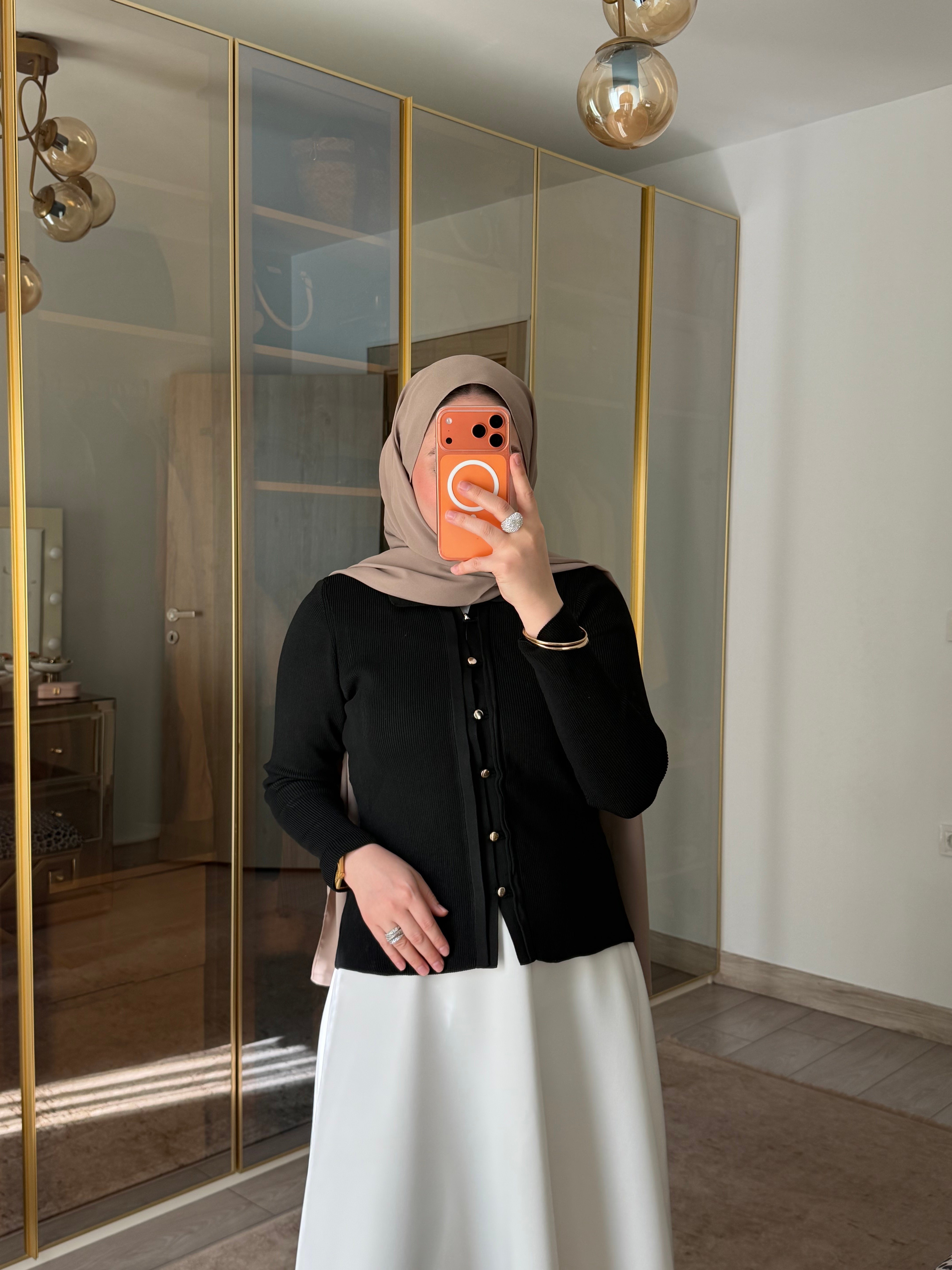 BASIC DÜĞMELİ ÇELİK ÖRME HIRKA SİYAH
