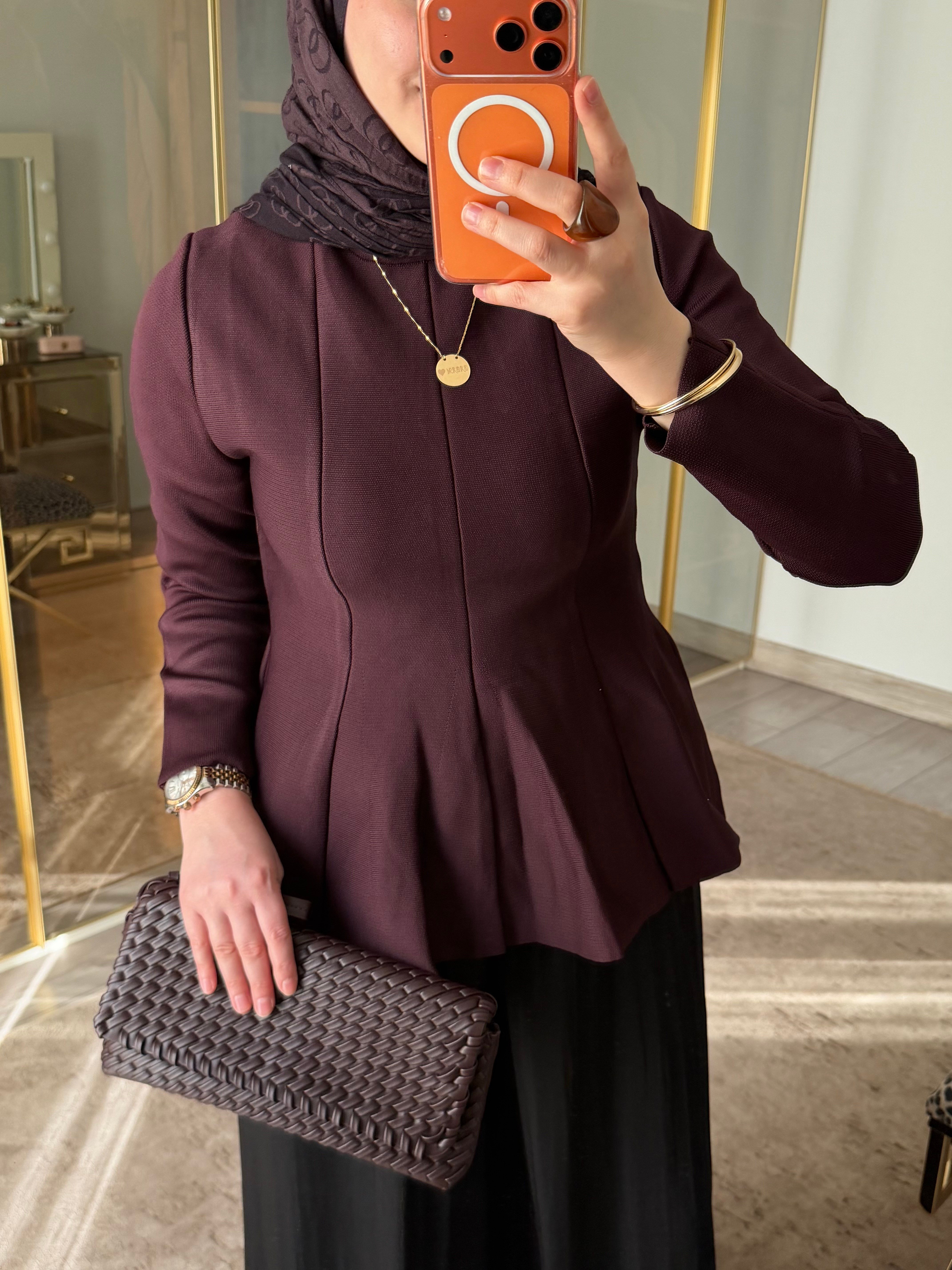 BELİS BEL VURGULU TRİKO ÜST MÜRDÜM