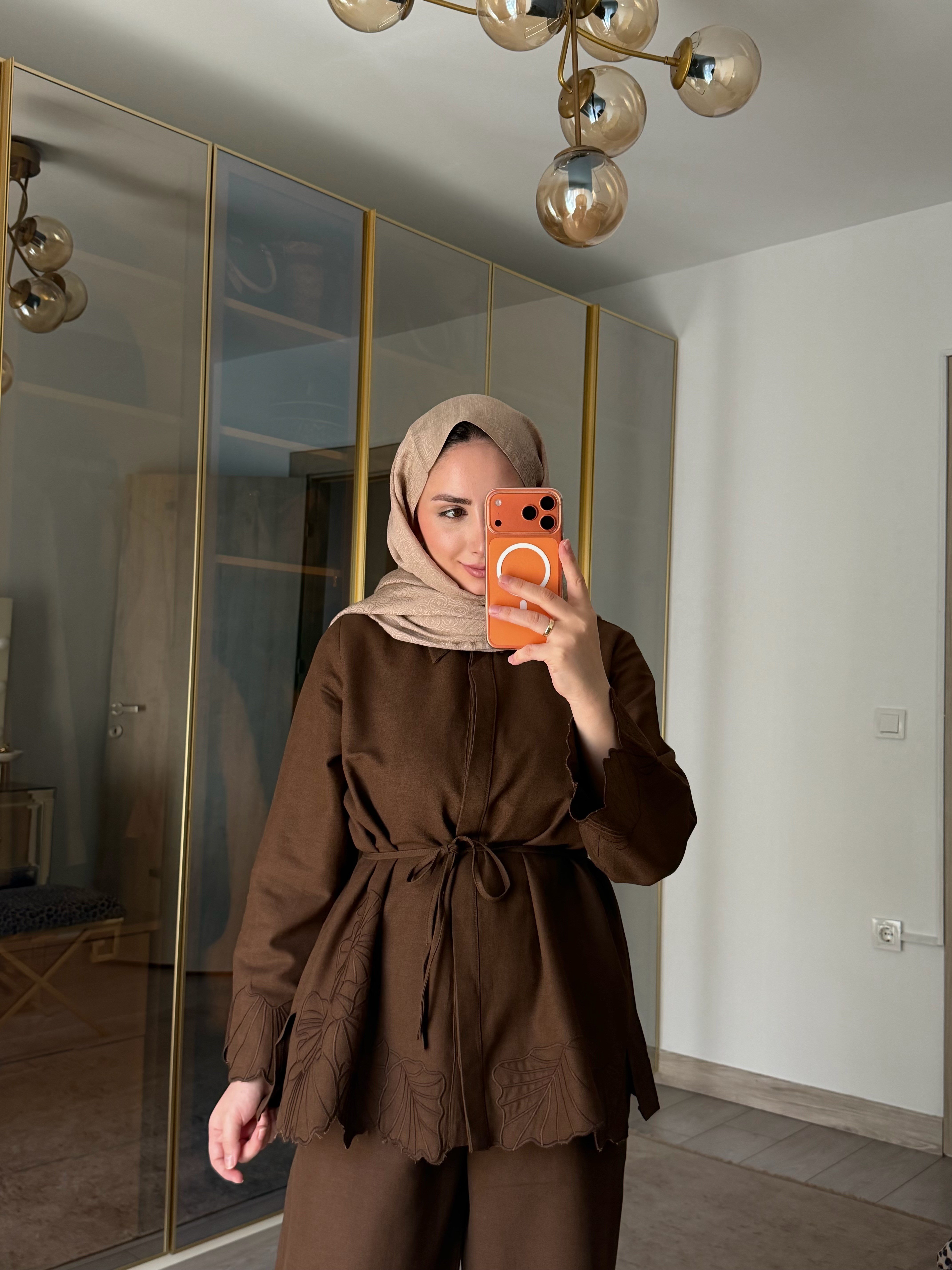 DORA NAKIŞ DETAYLI İKİLİ TAKIM KAHVE