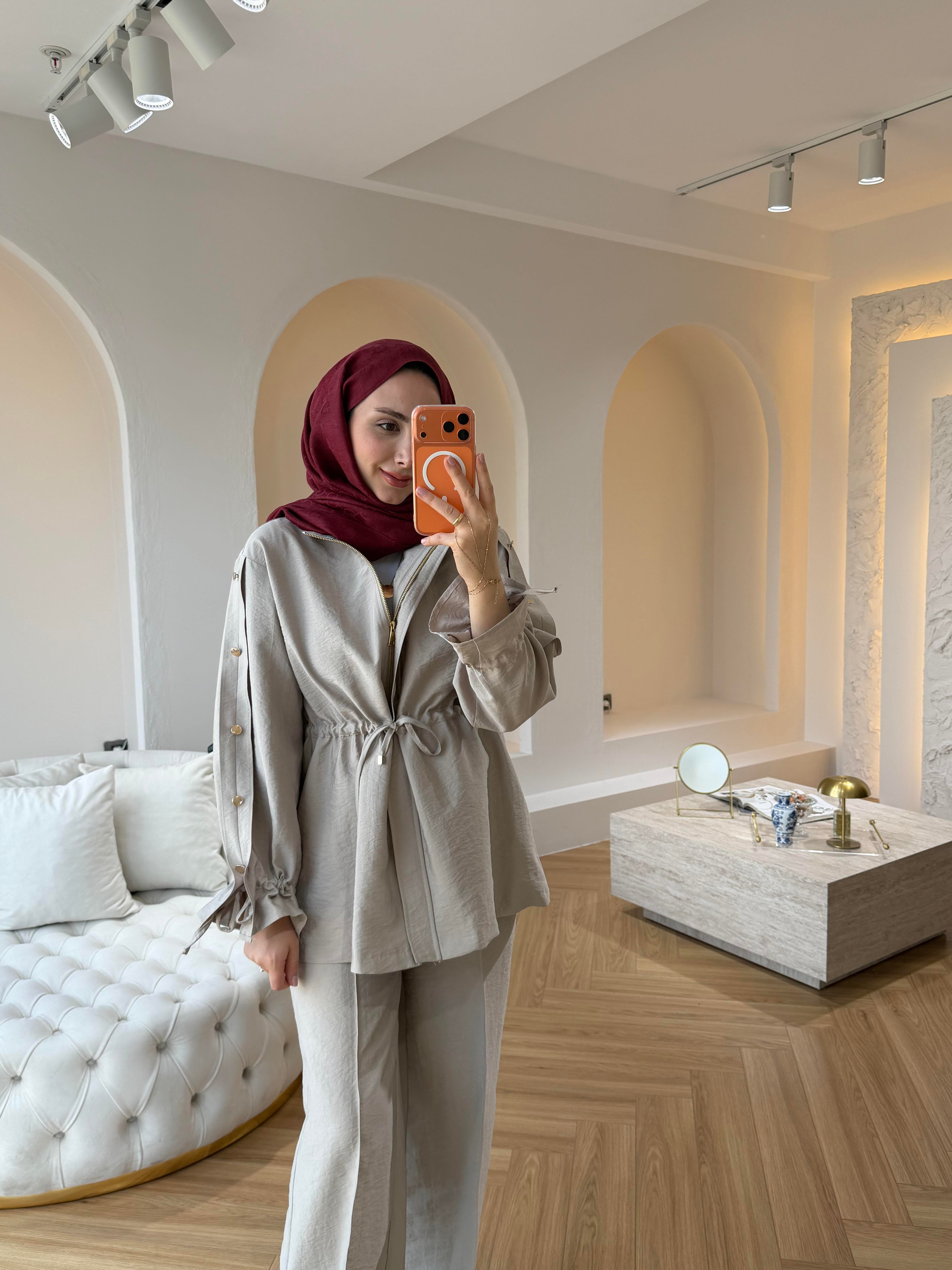 EVER KOLU DÜĞMELİ BÜZGÜ DETAYLI TAKIM